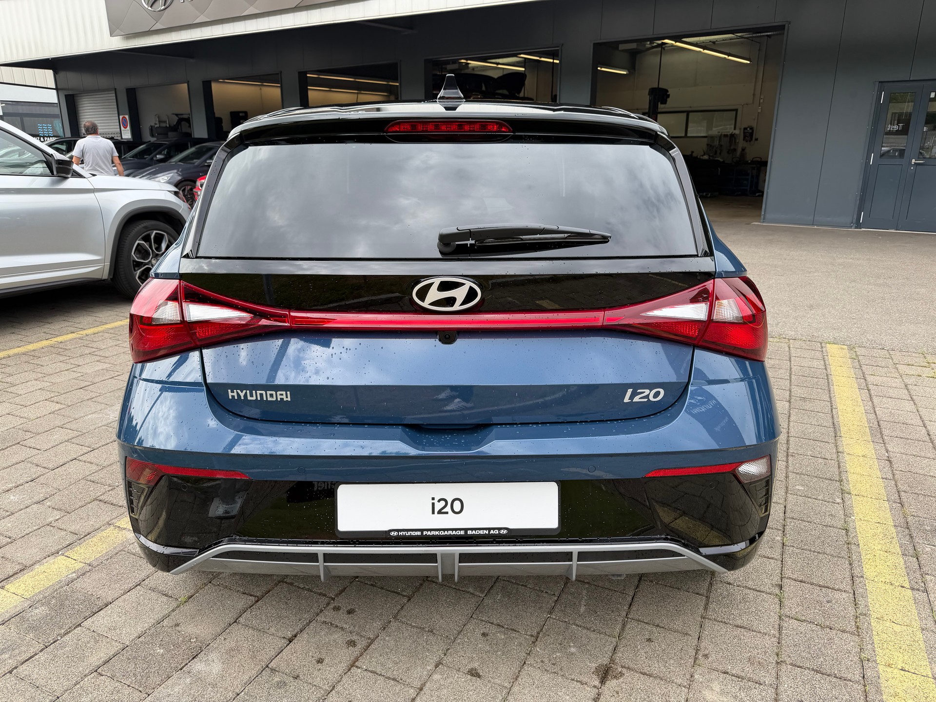 HYUNDAI i20 1.0 T-GDi Amplia DCT-image-2