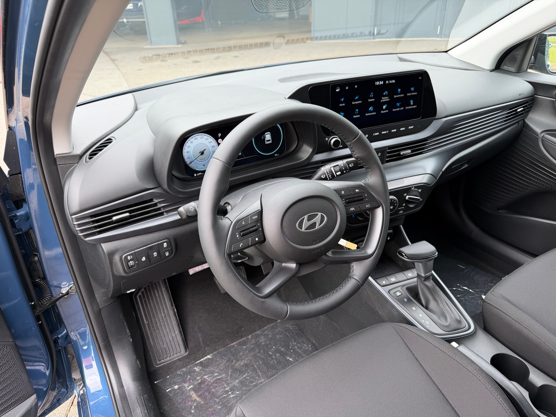 HYUNDAI i20 1.0 T-GDi Amplia DCT-image-5