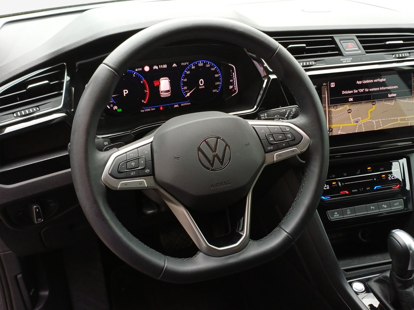 VW Touran 1.5 TSI EVO Highline DSG-image-9