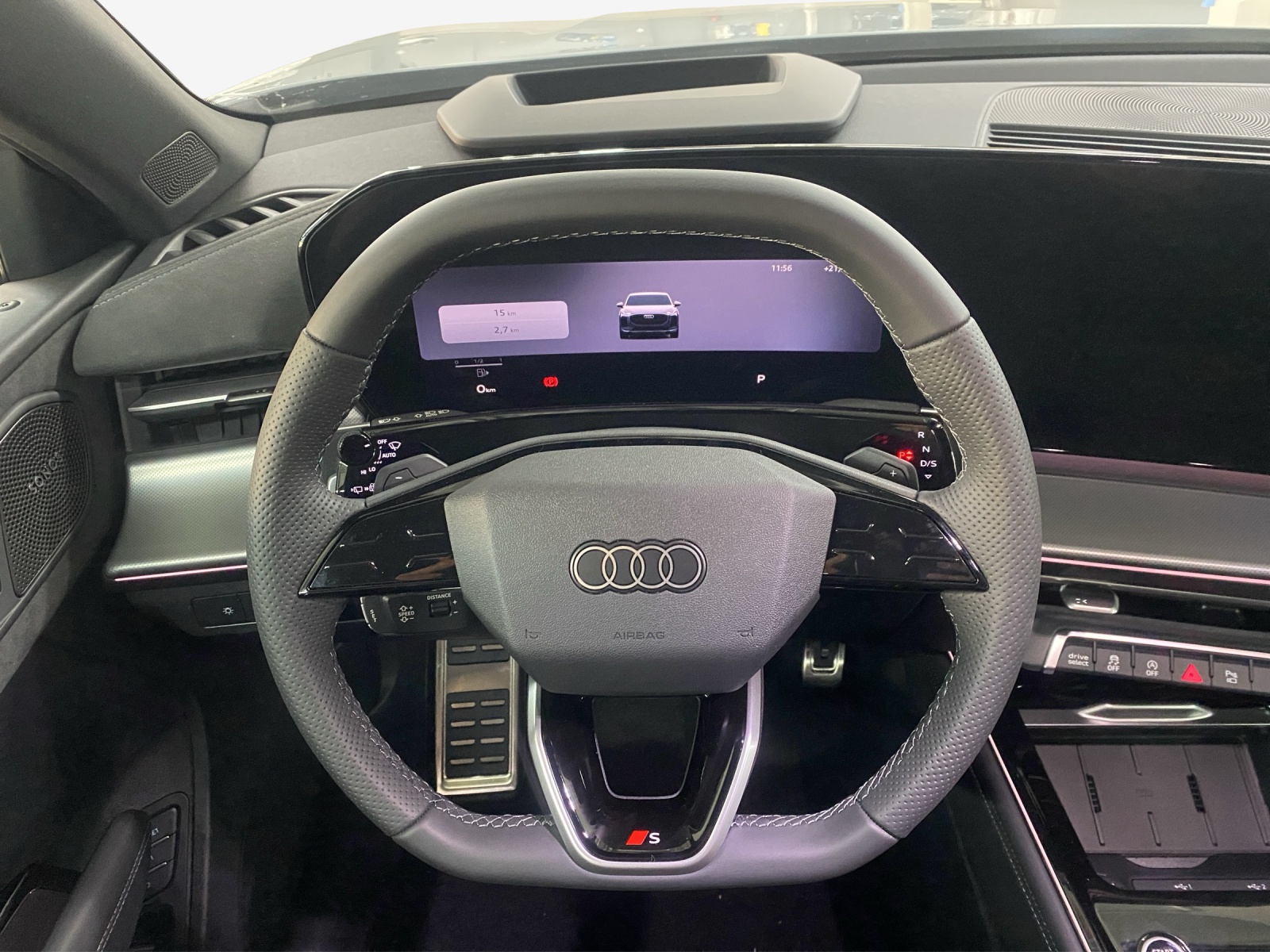 AUDI Q3 Sportback TFSI quattro 195 kW S tronic-image-9