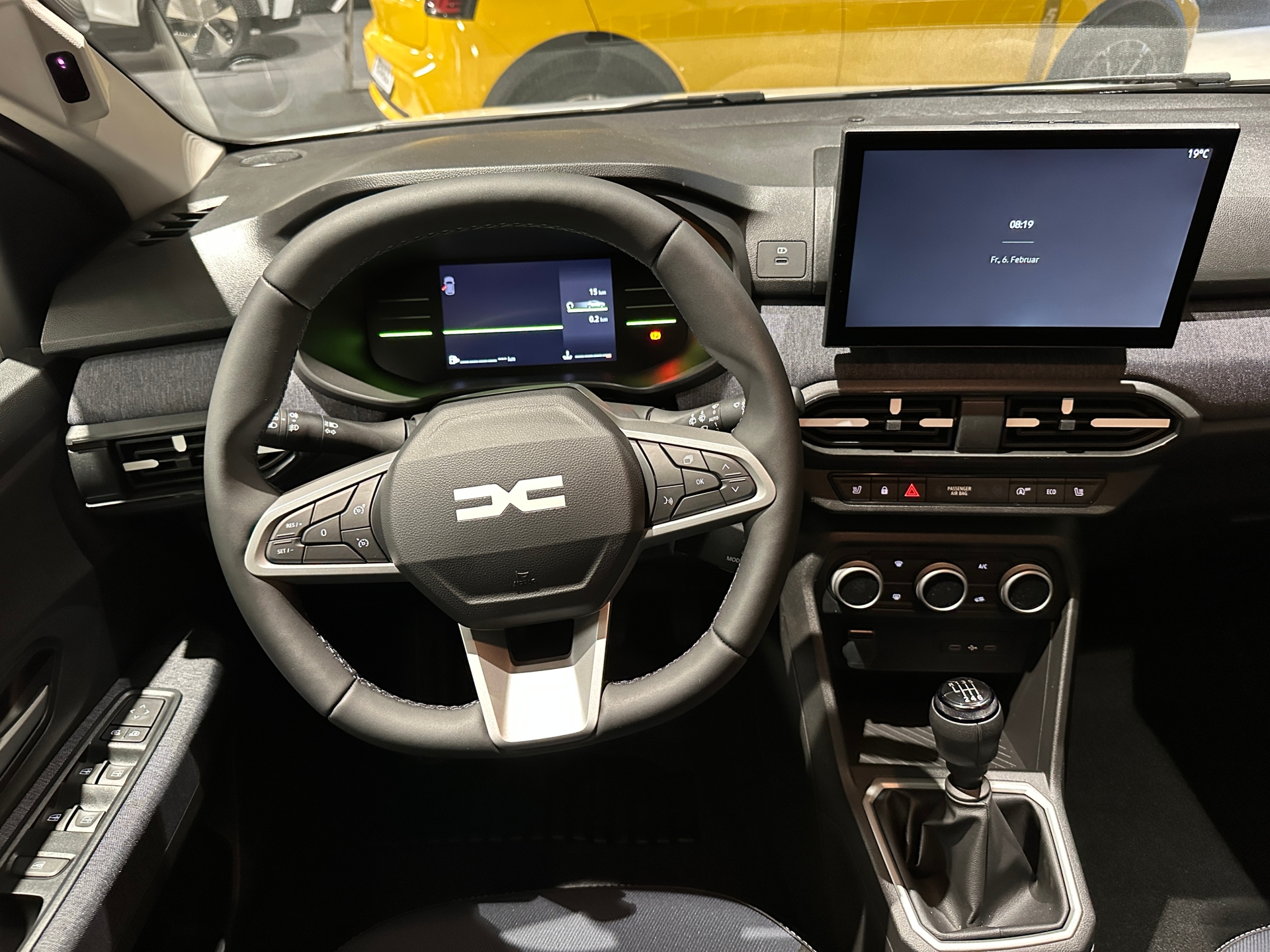DACIA NEUER SANDERO-image-7