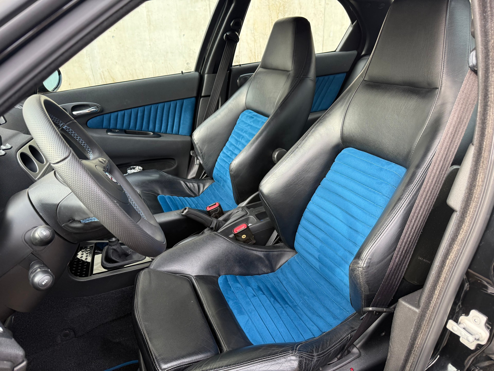 ALFA ROMEO 3.2 V6 24V GTA-image-13