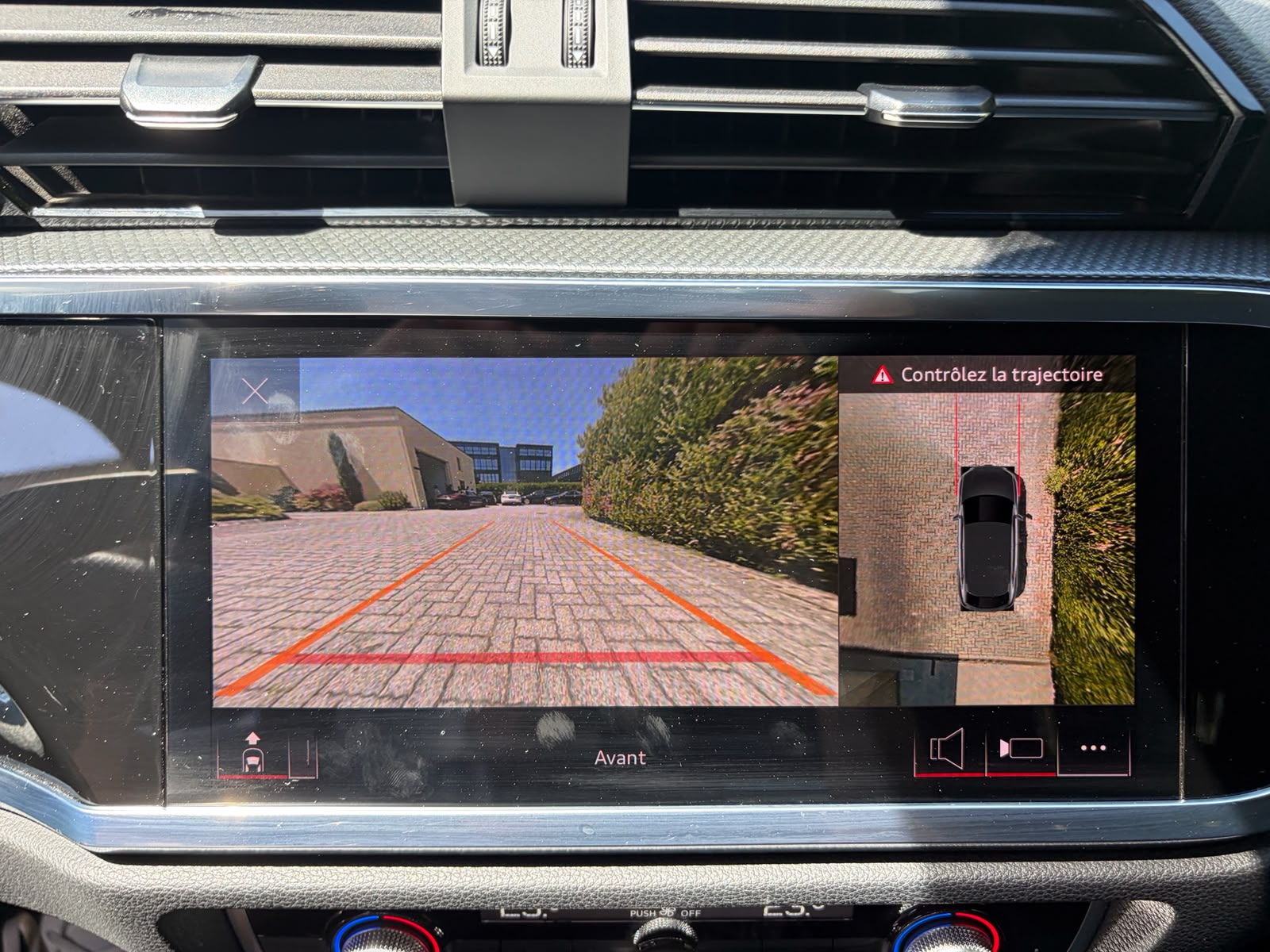 AUDI Q3 Sportback 35 TFSI S line Attraction S-tronic-image-21
