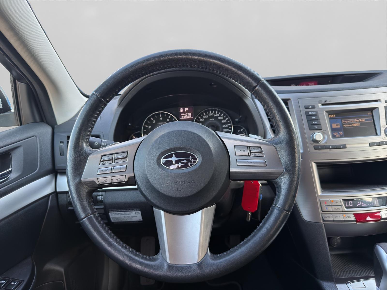 SUBARU Legacy 2.0i Swiss AWD Lineartronic-image-9