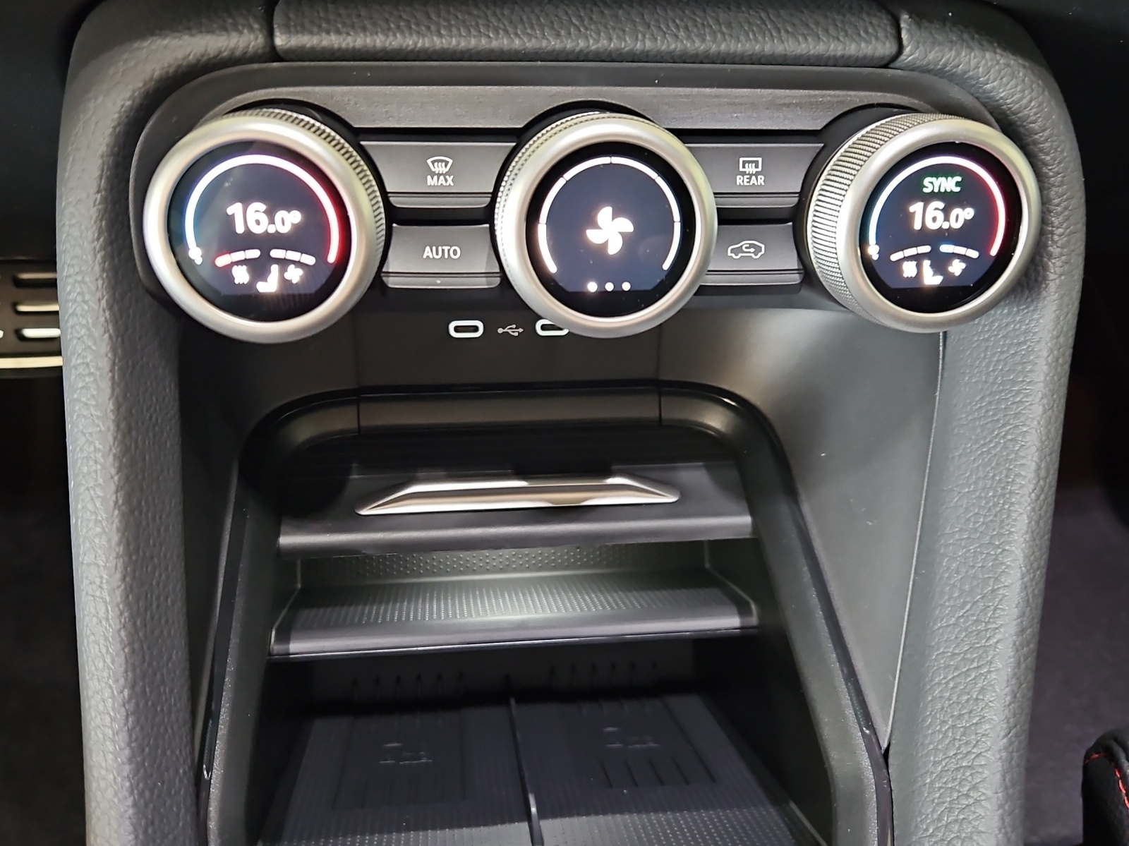 SKODA Kodiaq 2.0 TSI RS 4x4-image-20