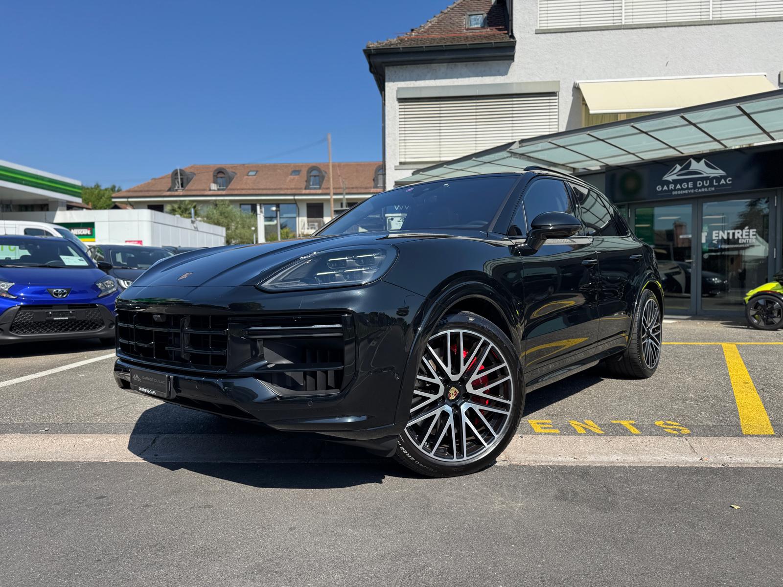 PORSCHE Cayenne Turbo E-Hybrid Tiptronic-image-1