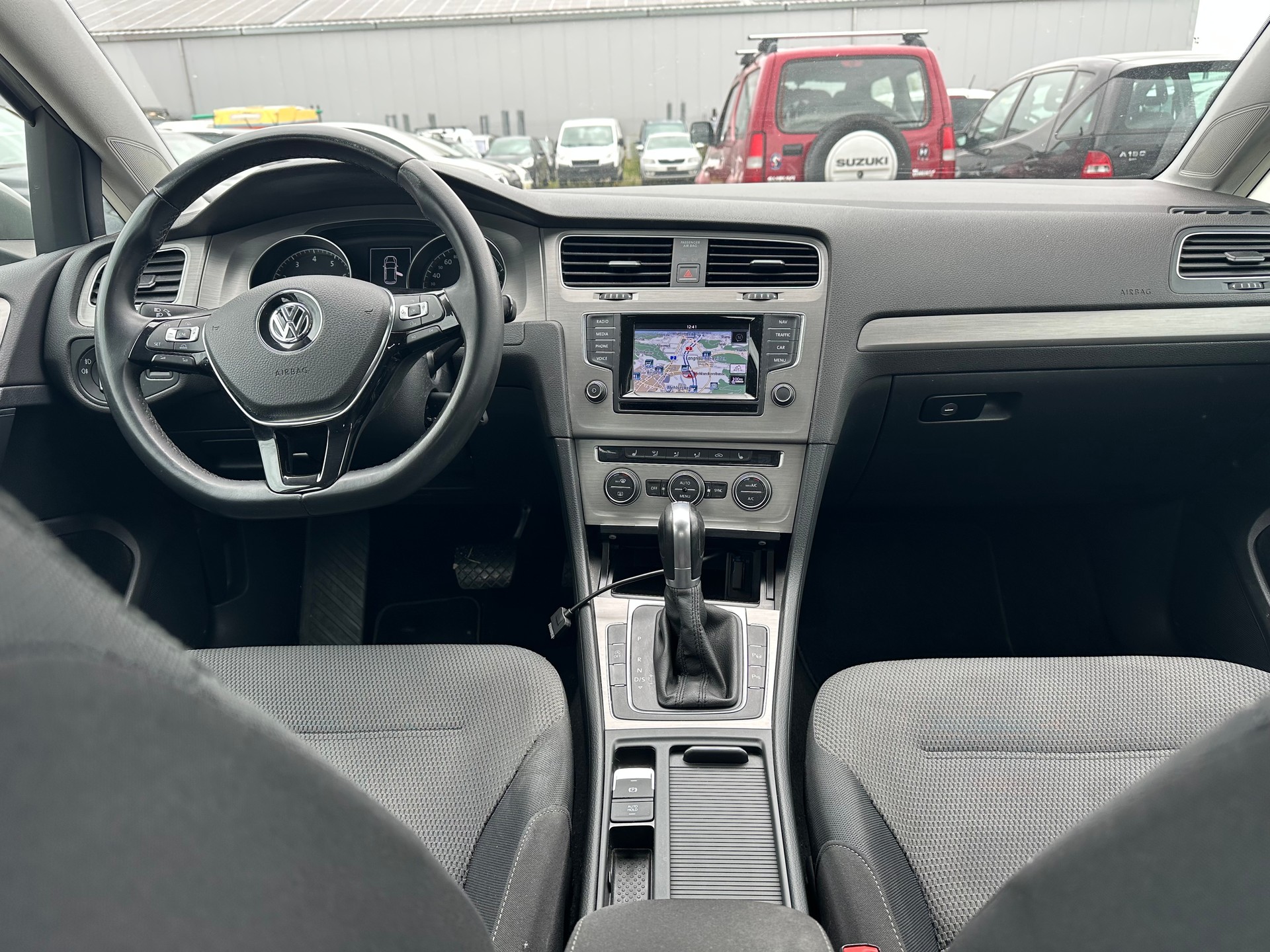 VW Golf 1.4 TSI Comfortline DSG-image-12