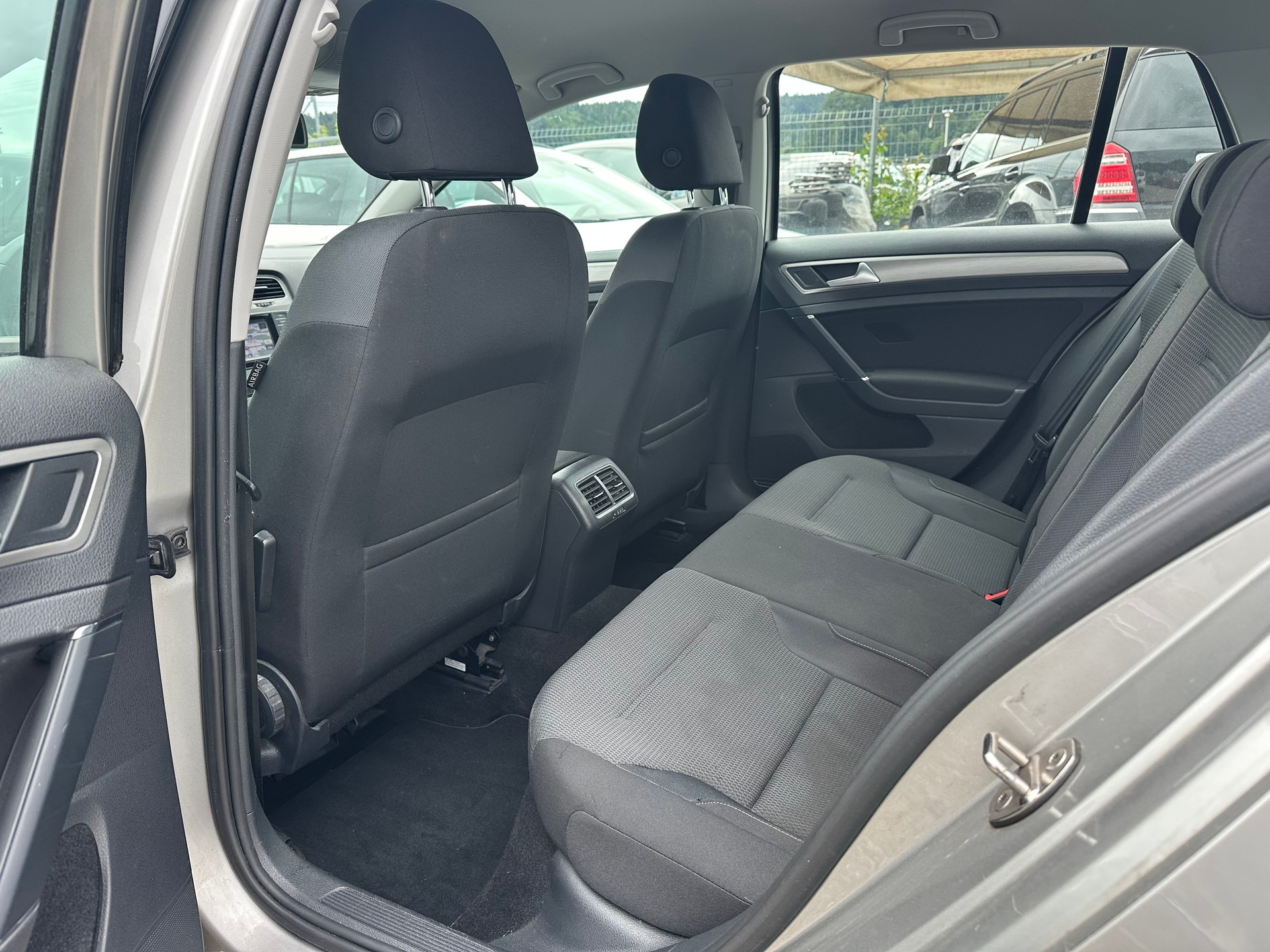VW Golf 1.4 TSI Comfortline DSG-image-9