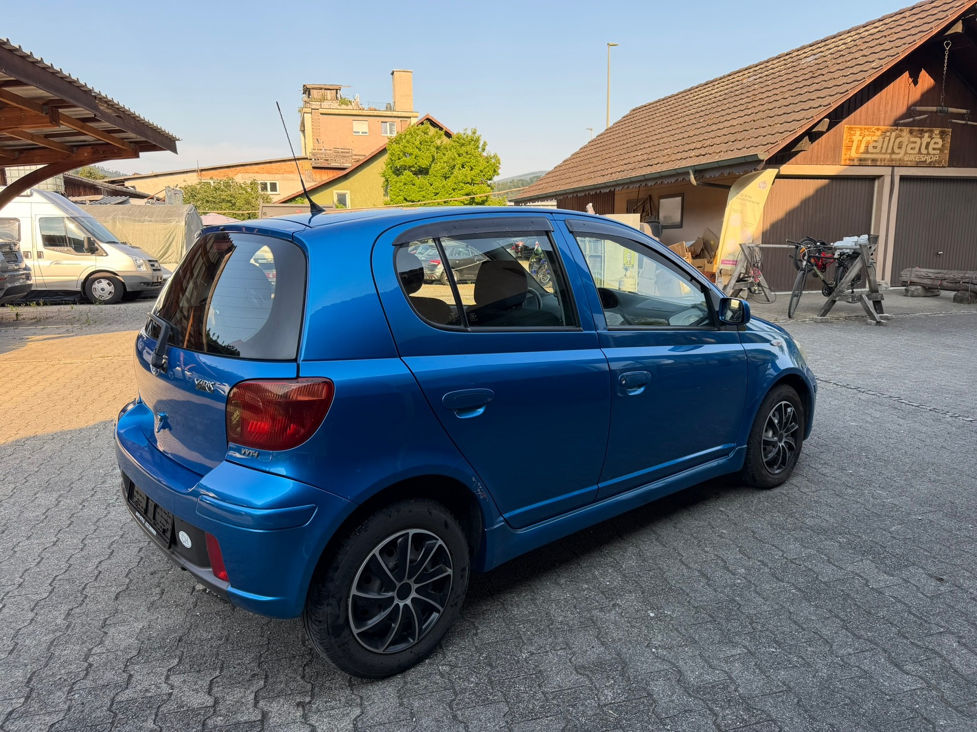 TOYOTA Yaris 1.5 TS-image-3