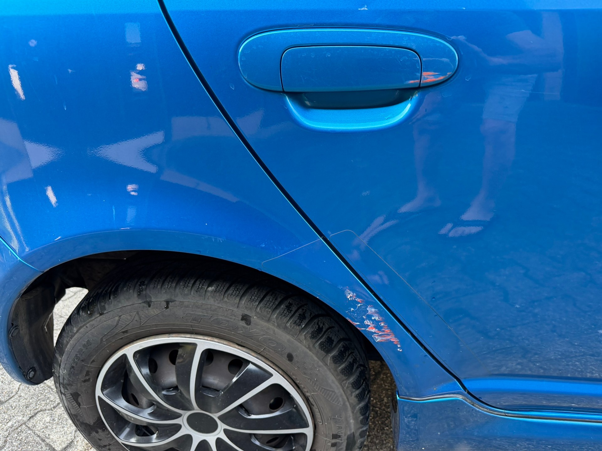 TOYOTA Yaris 1.5 TS-image-11
