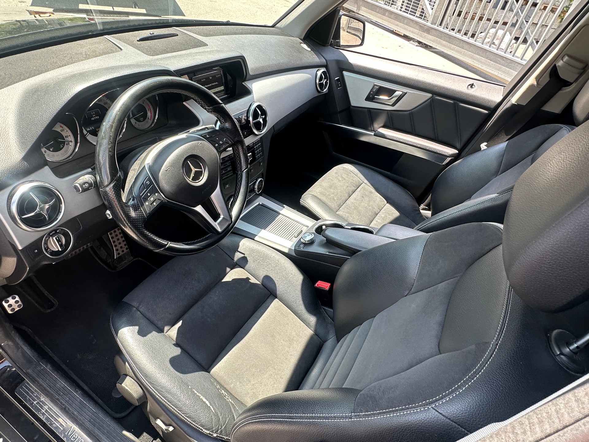 MERCEDES-BENZ GLK 220 BlueTEC 4Matic 7G-Tronic-image-8