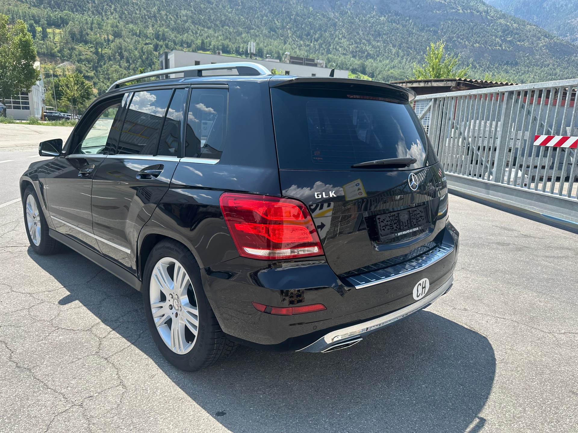 MERCEDES-BENZ GLK 220 BlueTEC 4Matic 7G-Tronic-image-4
