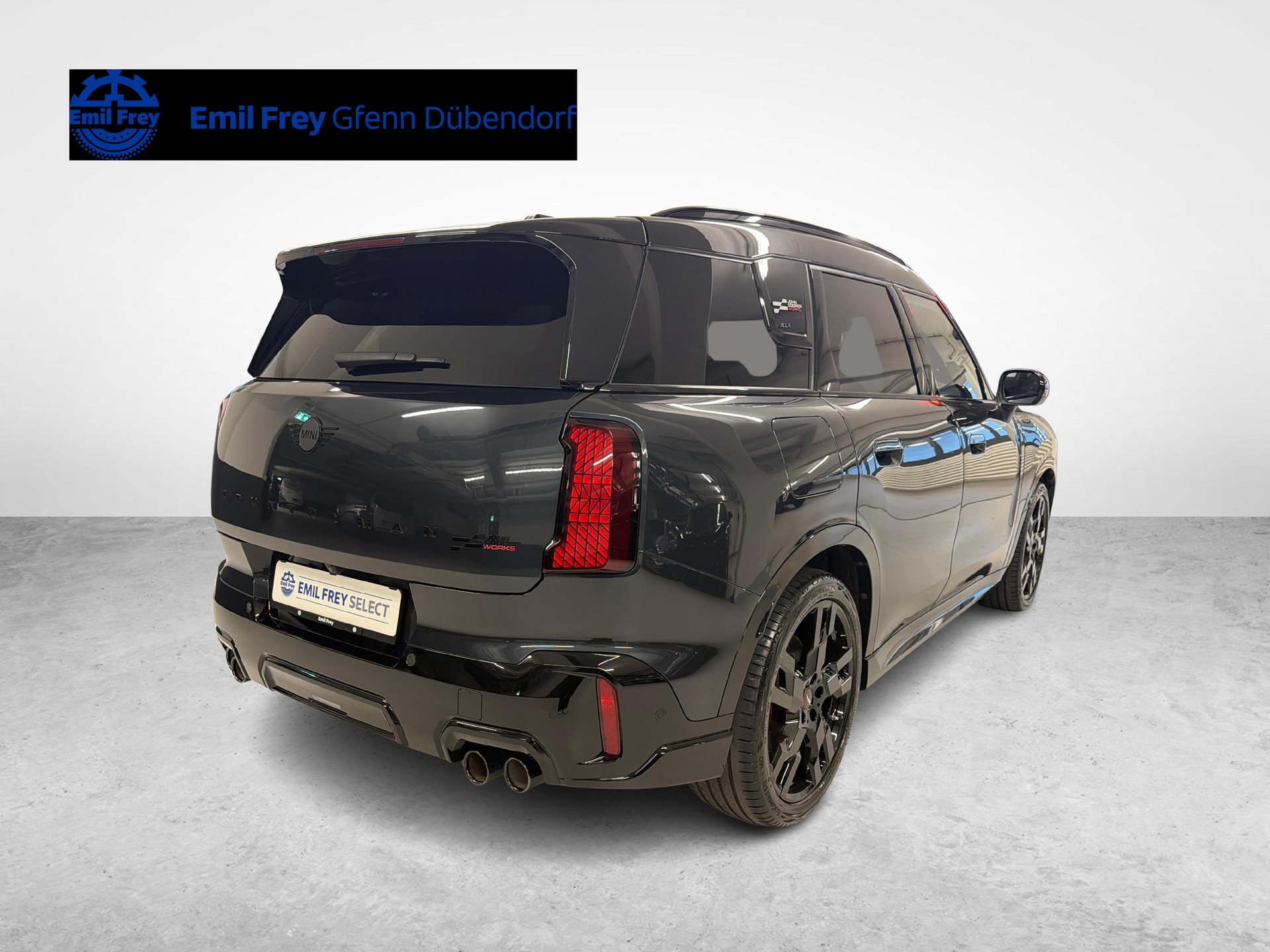 MINI Countryman U25 2.0i John Cooper Works ALL4-image-1