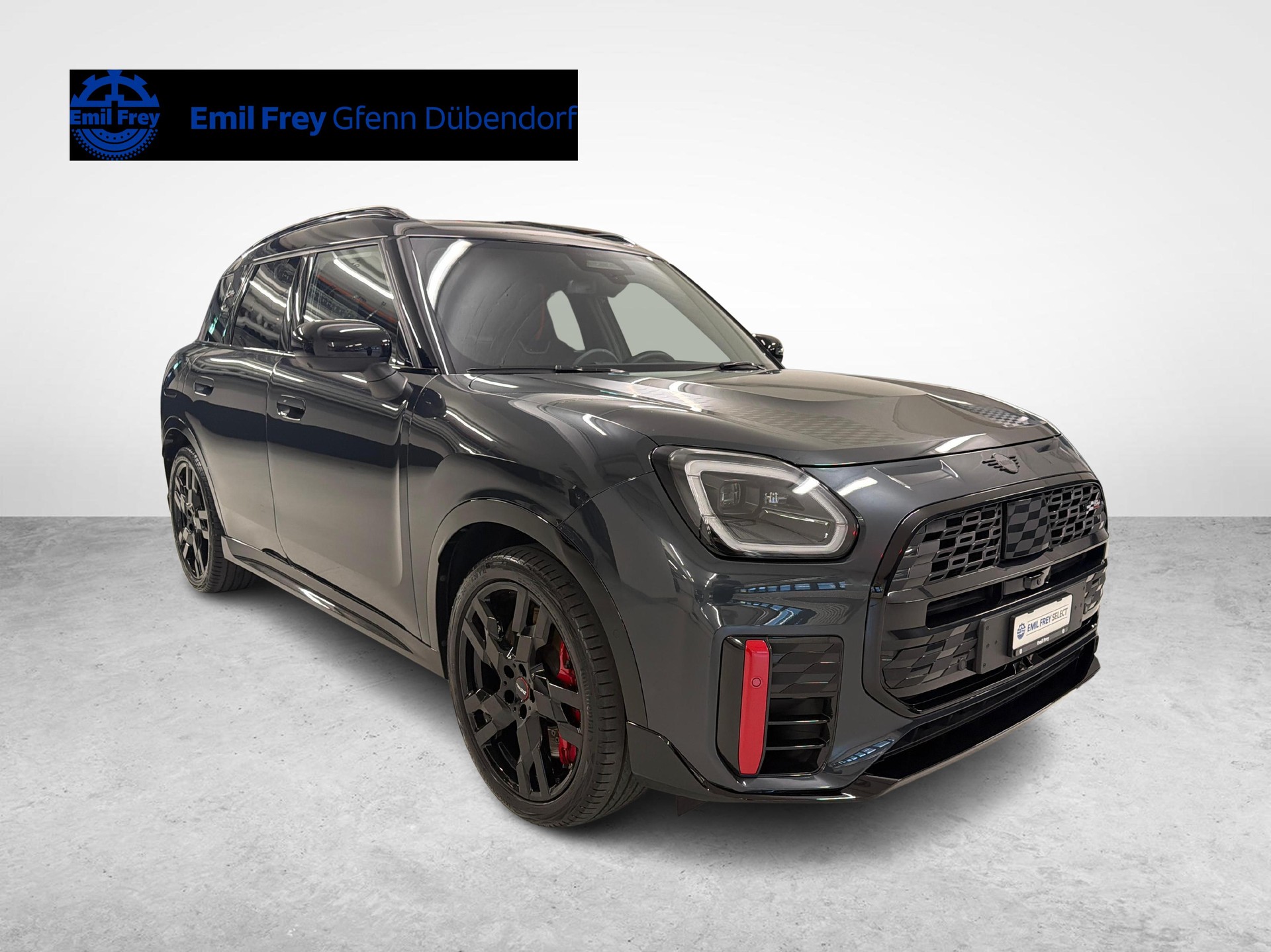 MINI Countryman U25 2.0i John Cooper Works ALL4-image-3