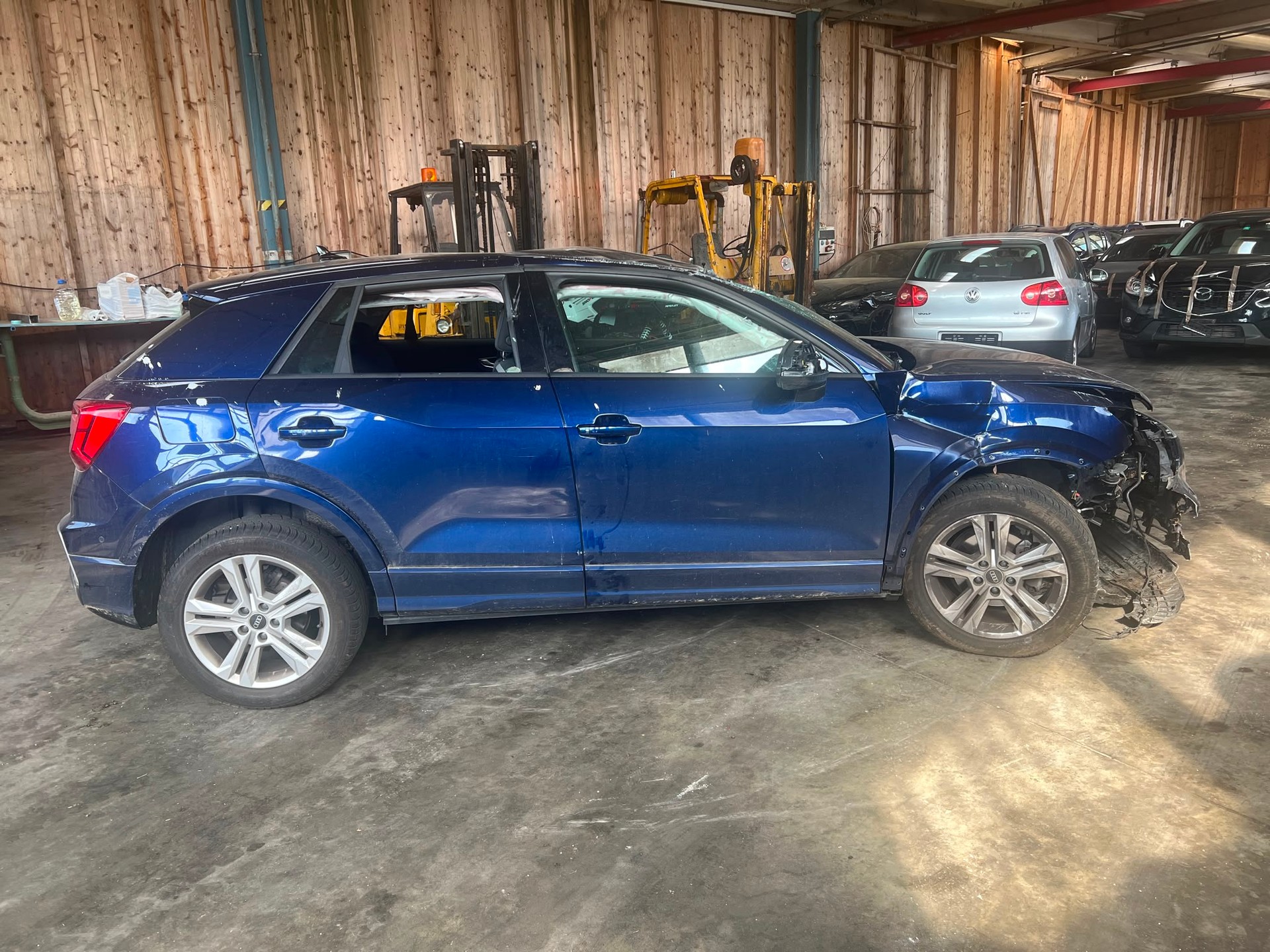AUDI Q2 35 TFSI S line S-tronic-image-5