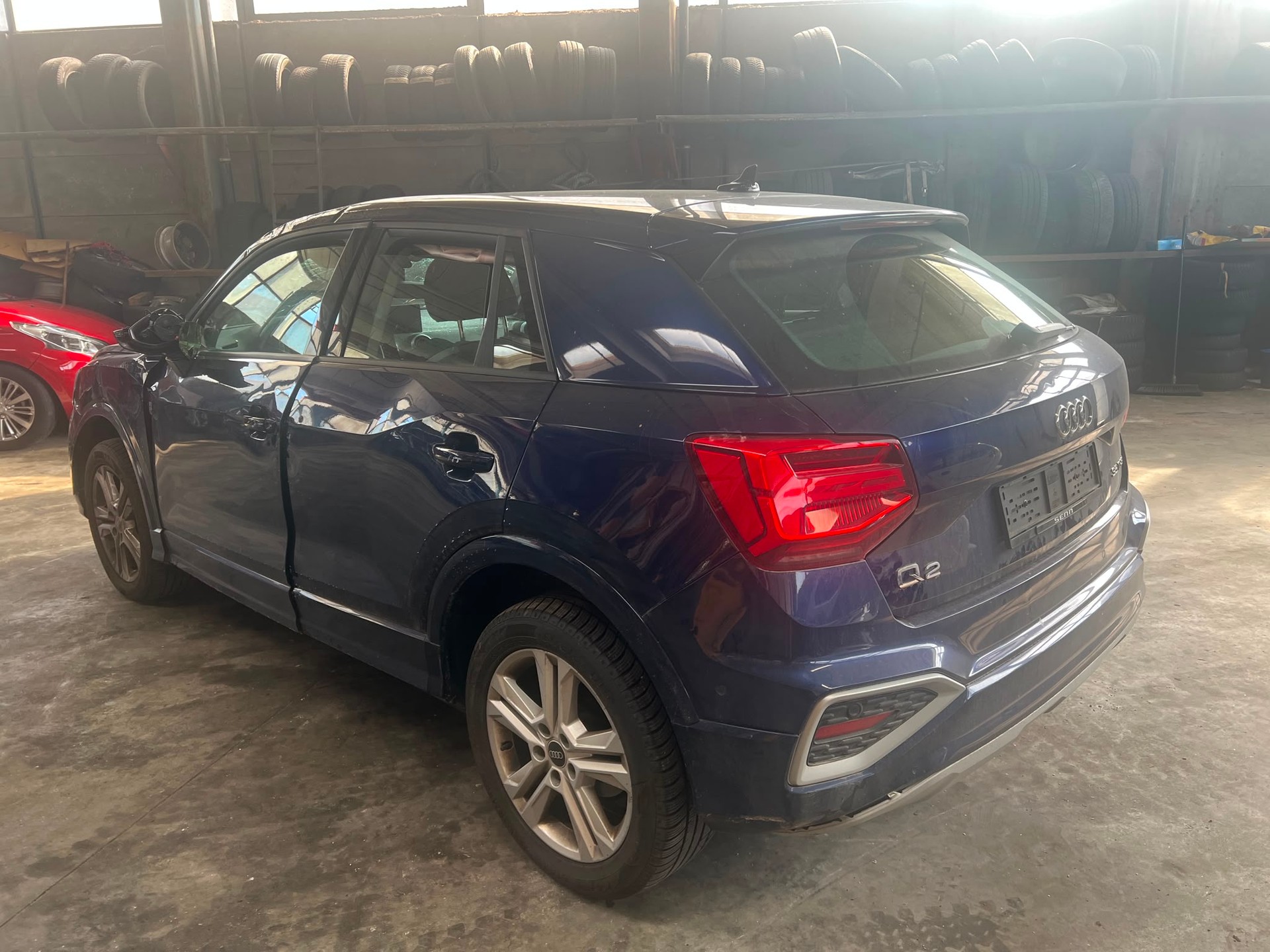 AUDI Q2 35 TFSI S line S-tronic-image-4