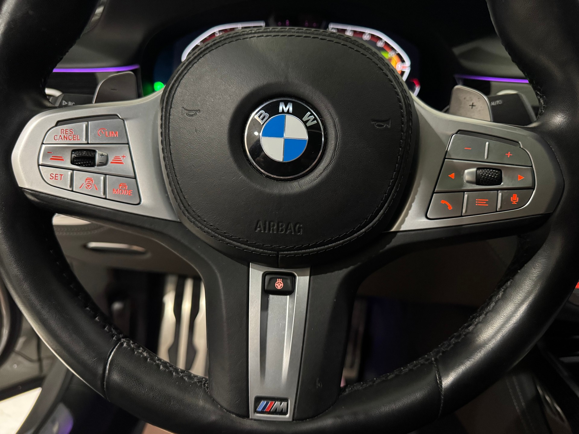 BMW 730d xDrive 48V M Sport Steptronic | CH | 1.Hand |-image-24