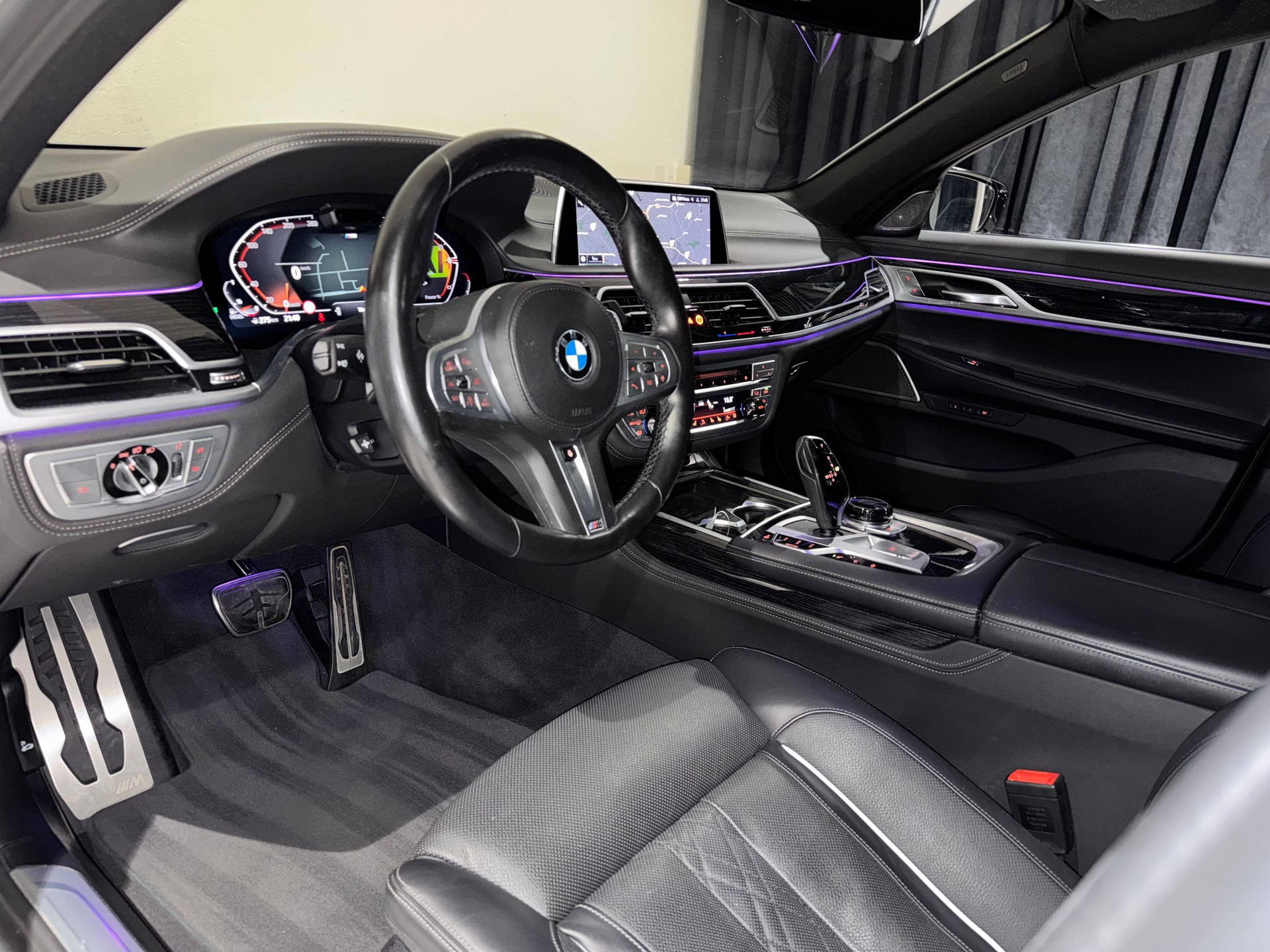BMW 730d xDrive 48V M Sport Steptronic | CH | 1.Hand |-image-12