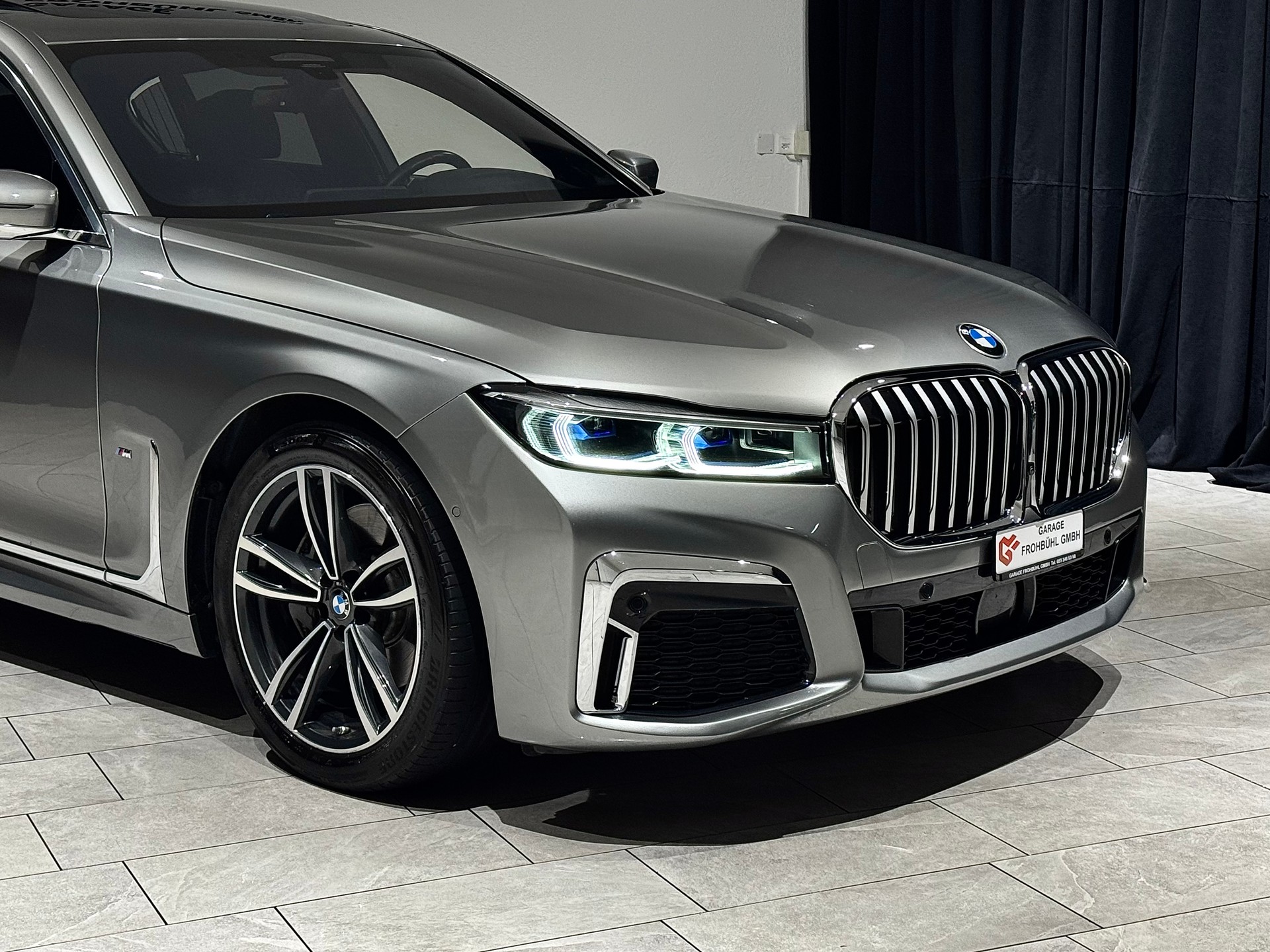 BMW 730d xDrive 48V M Sport Steptronic | CH | 1.Hand |-image-10