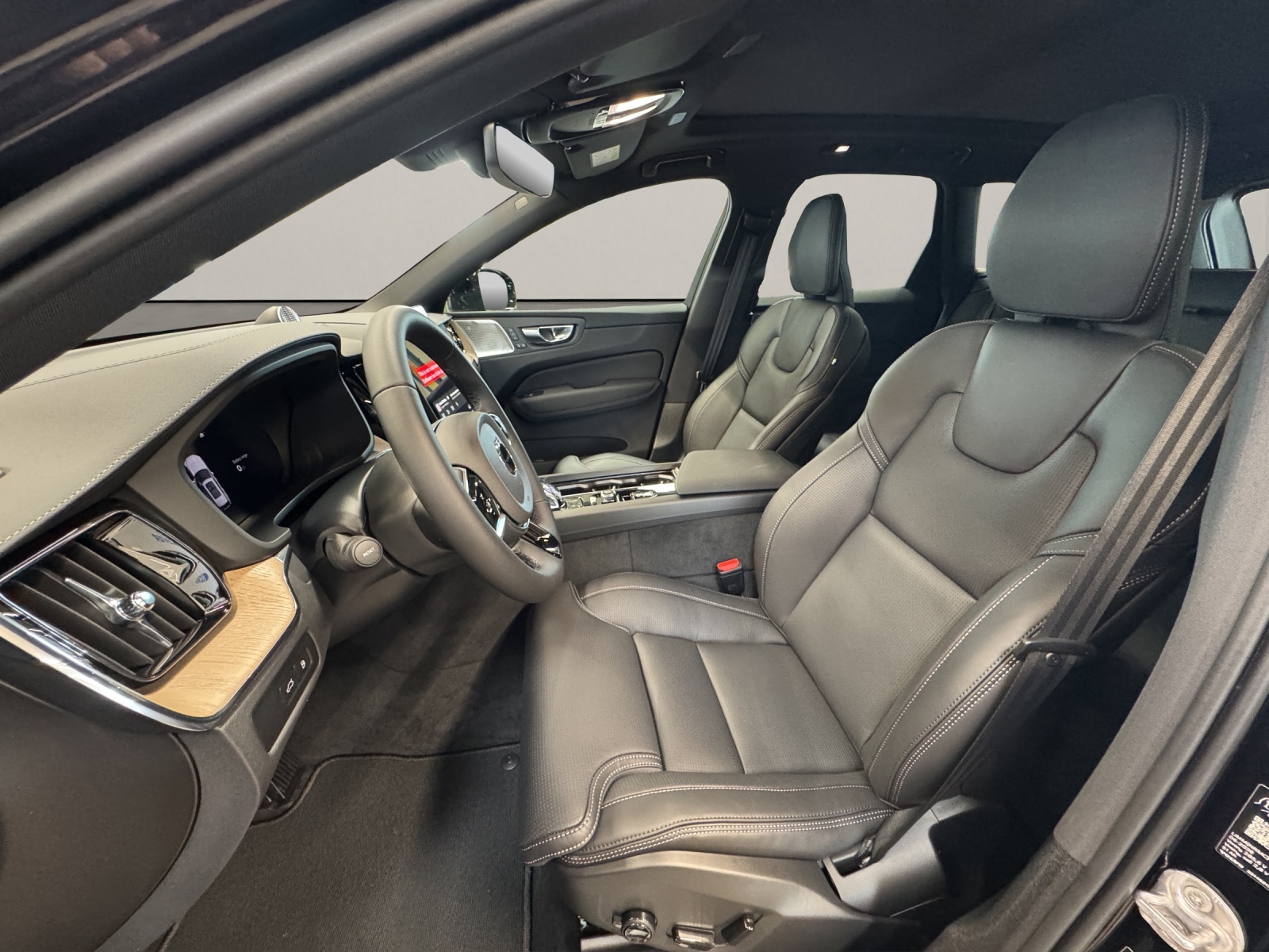 VOLVO XC60 2.0 T8 TE Ultra Dark eAWD-image-10