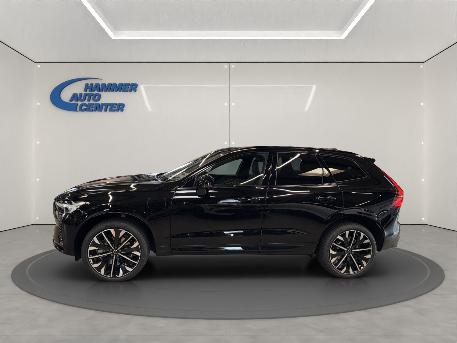 VOLVO XC60 2.0 T8 TE Ultra Dark eAWD-image-1