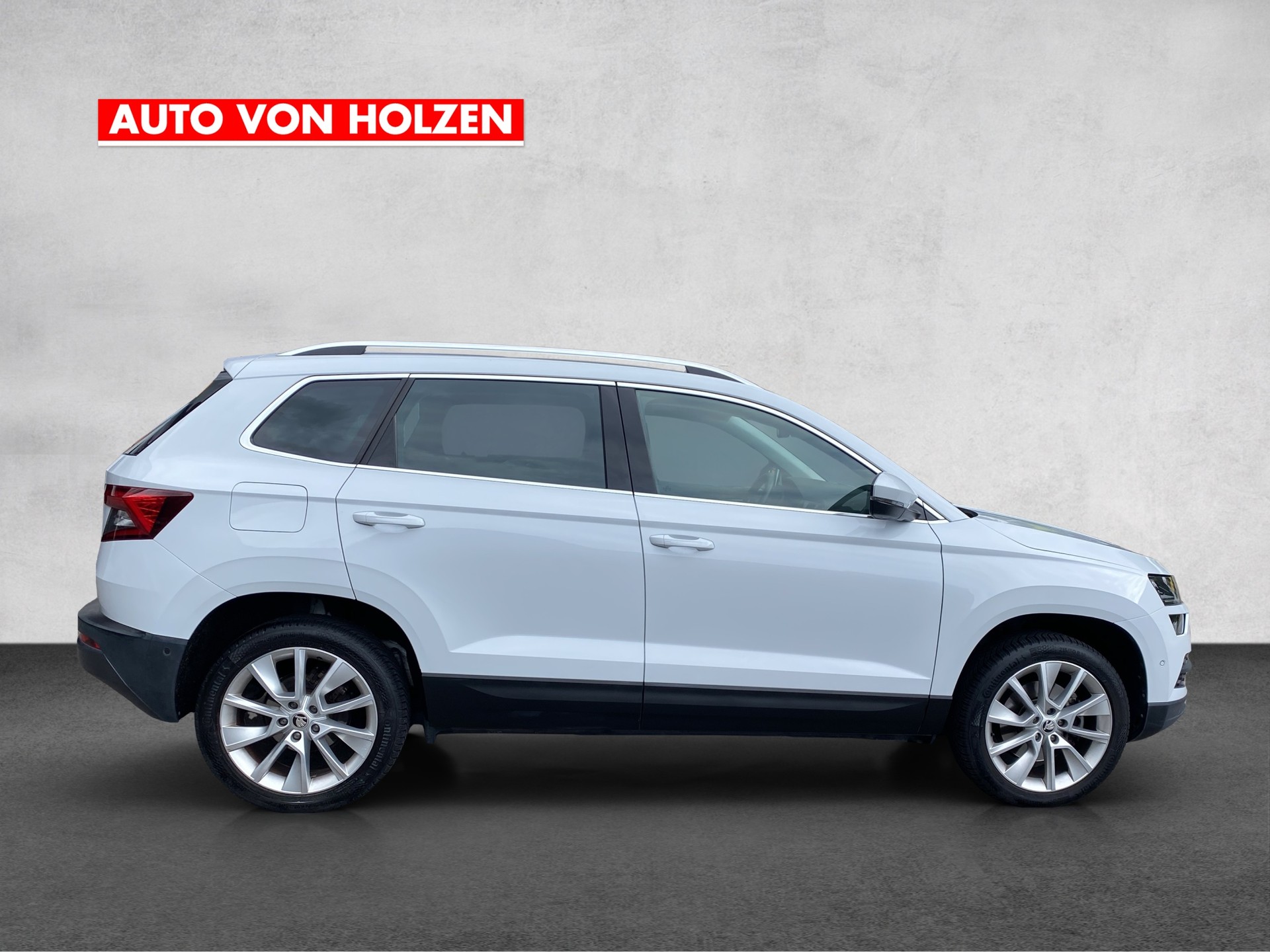 SKODA Karoq 1.5 TSI ACT Ambition DSG-image-6