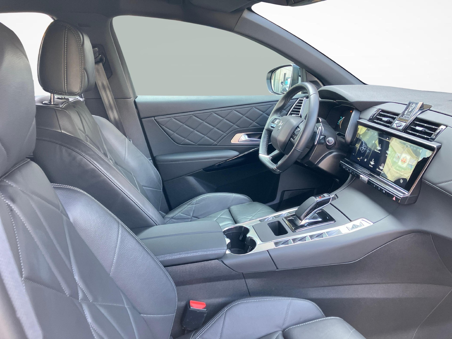 DS AUTOMOBILES 7 1.6 E-Tense Rivoli 4x4-image-9