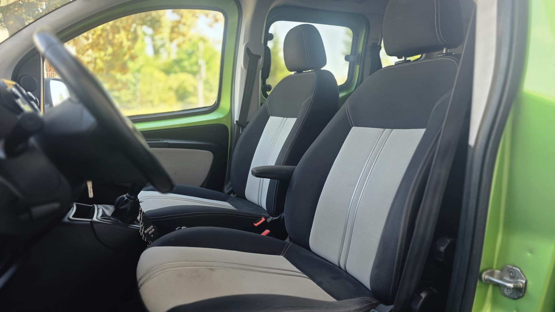 FIAT Qubo 1.3 JTD Trekking-image-9