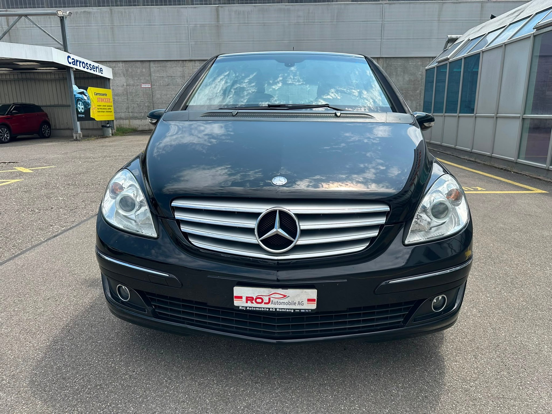 MERCEDES-BENZ B 200-image-2