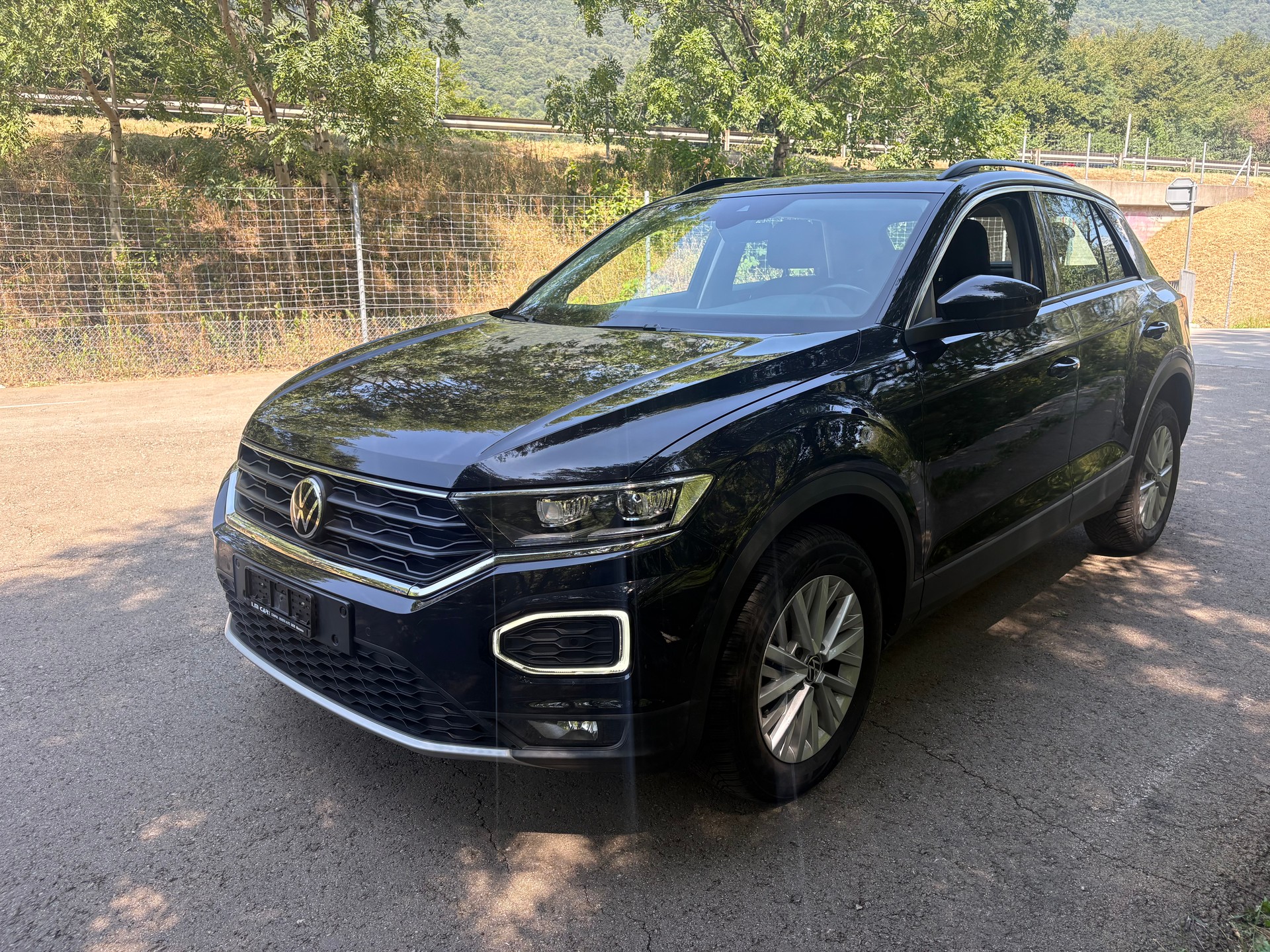 VW T-Roc 1.5 TSI EVO Advance-image-8