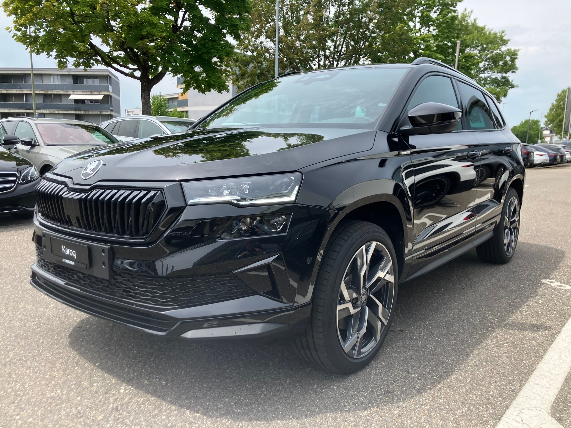 SKODA Karoq 2.0 TSI SportLine 4x4 DSG-image-2