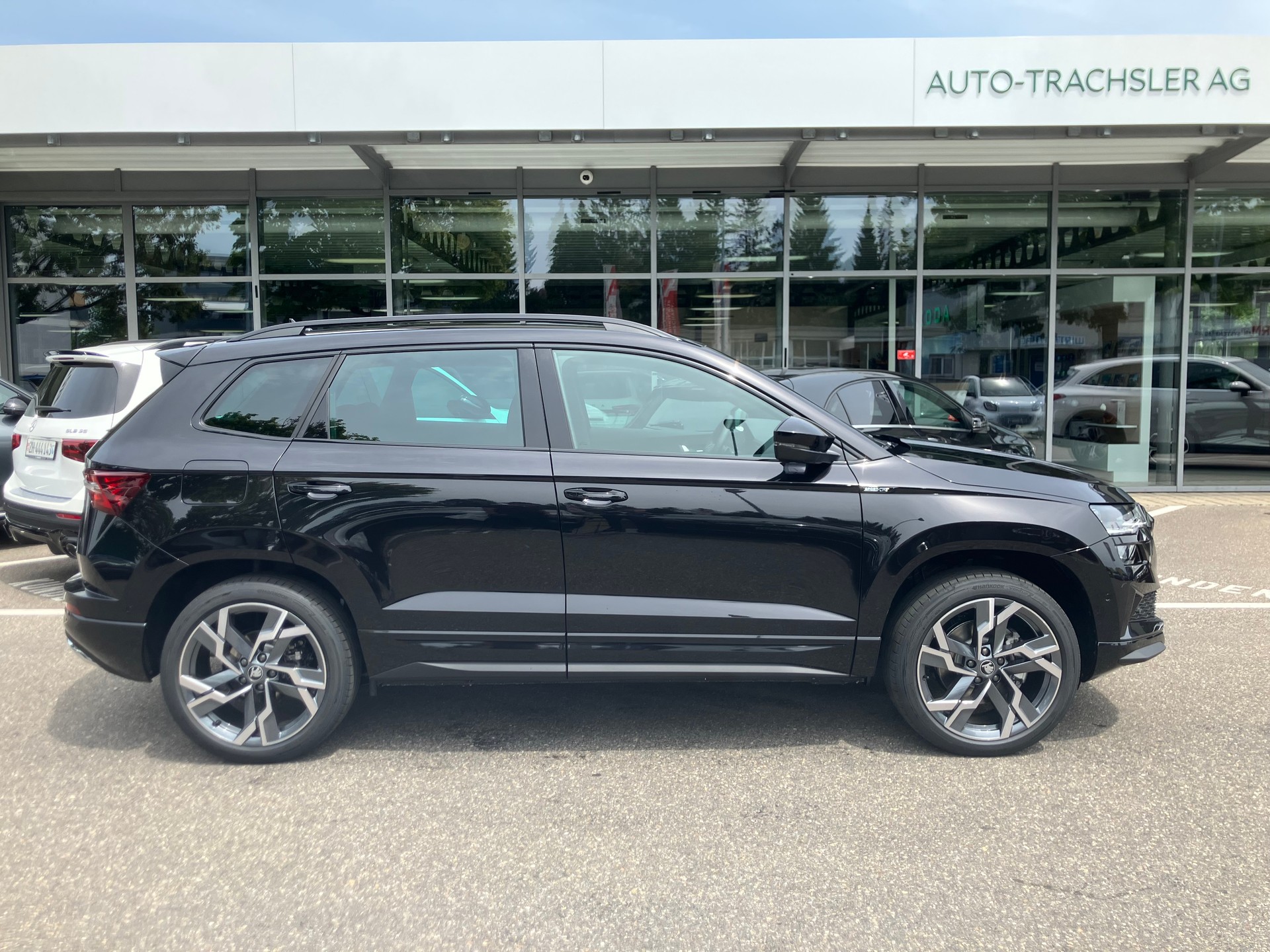 SKODA Karoq 2.0 TSI SportLine 4x4 DSG-image-0