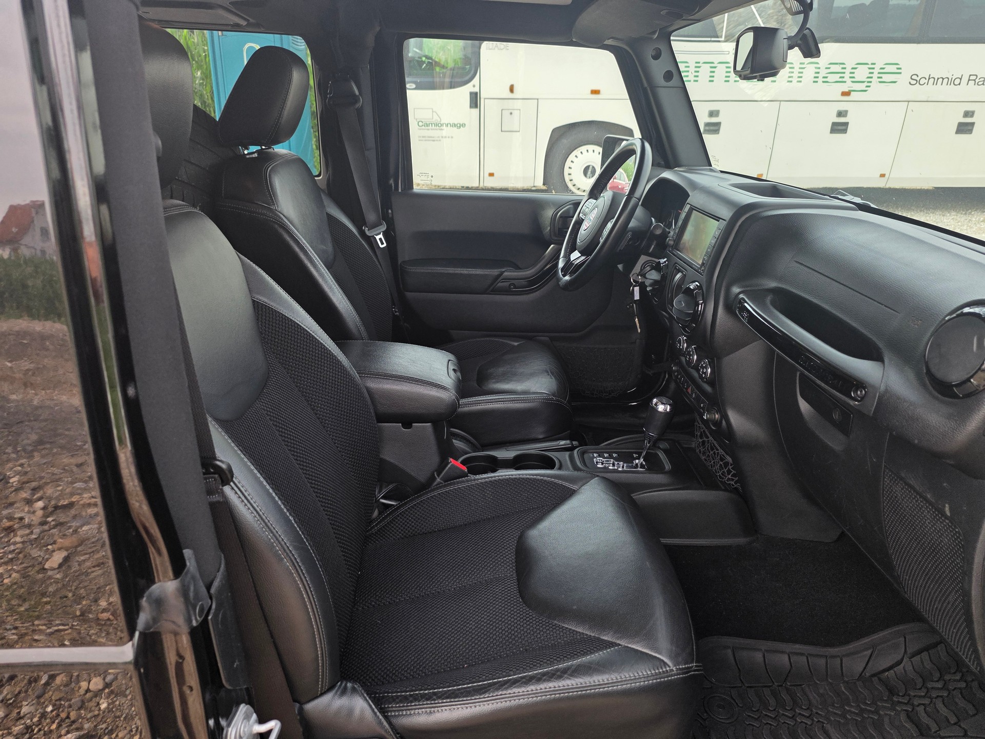 JEEP Wrangler 2.8 CRD Black Edition II ☆☆☆ MFK: 12.11.2025 ☆☆☆-image-9