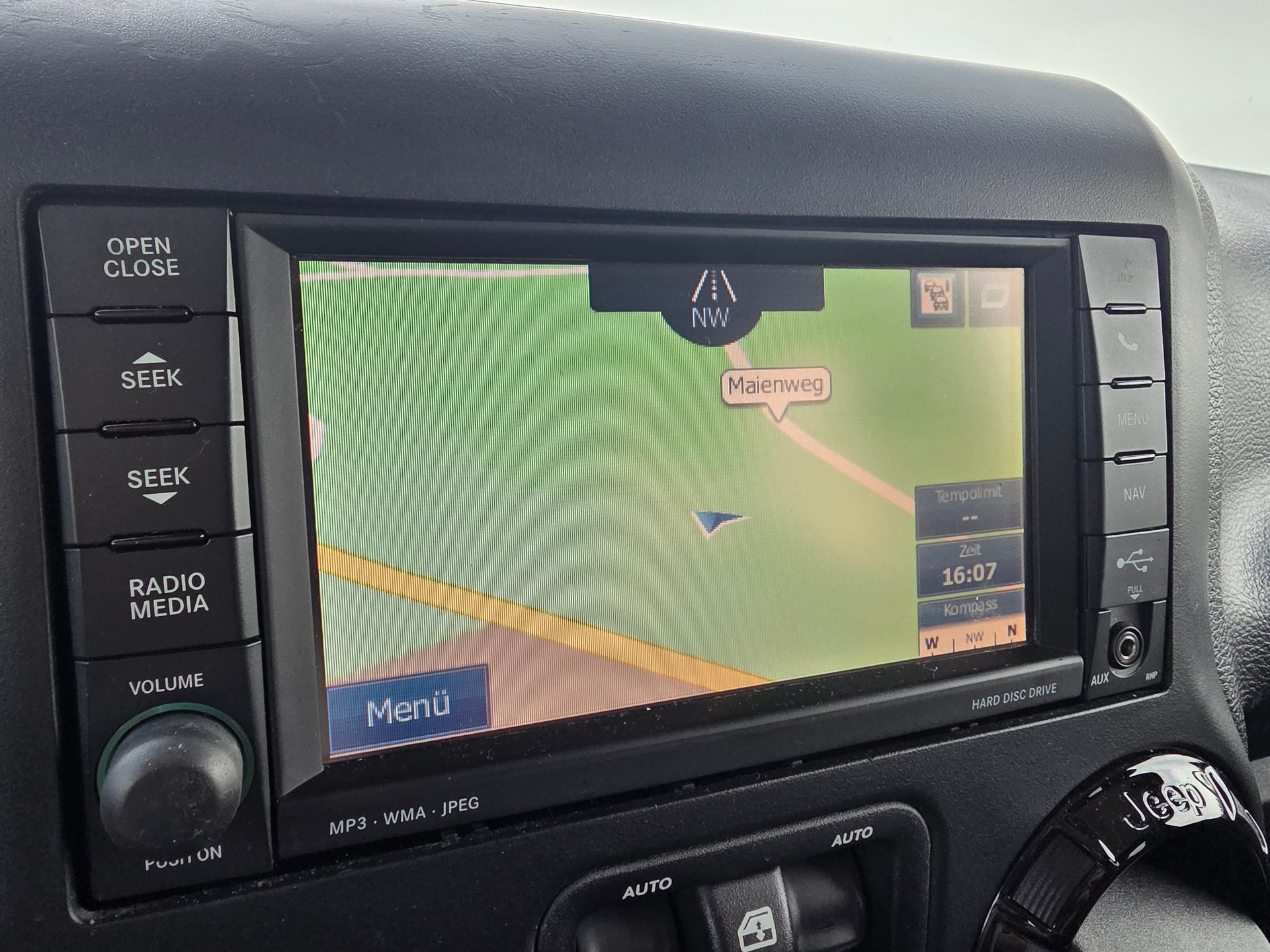 JEEP Wrangler 2.8 CRD Black Edition II ☆☆☆ MFK: 12.11.2025 ☆☆☆-image-10