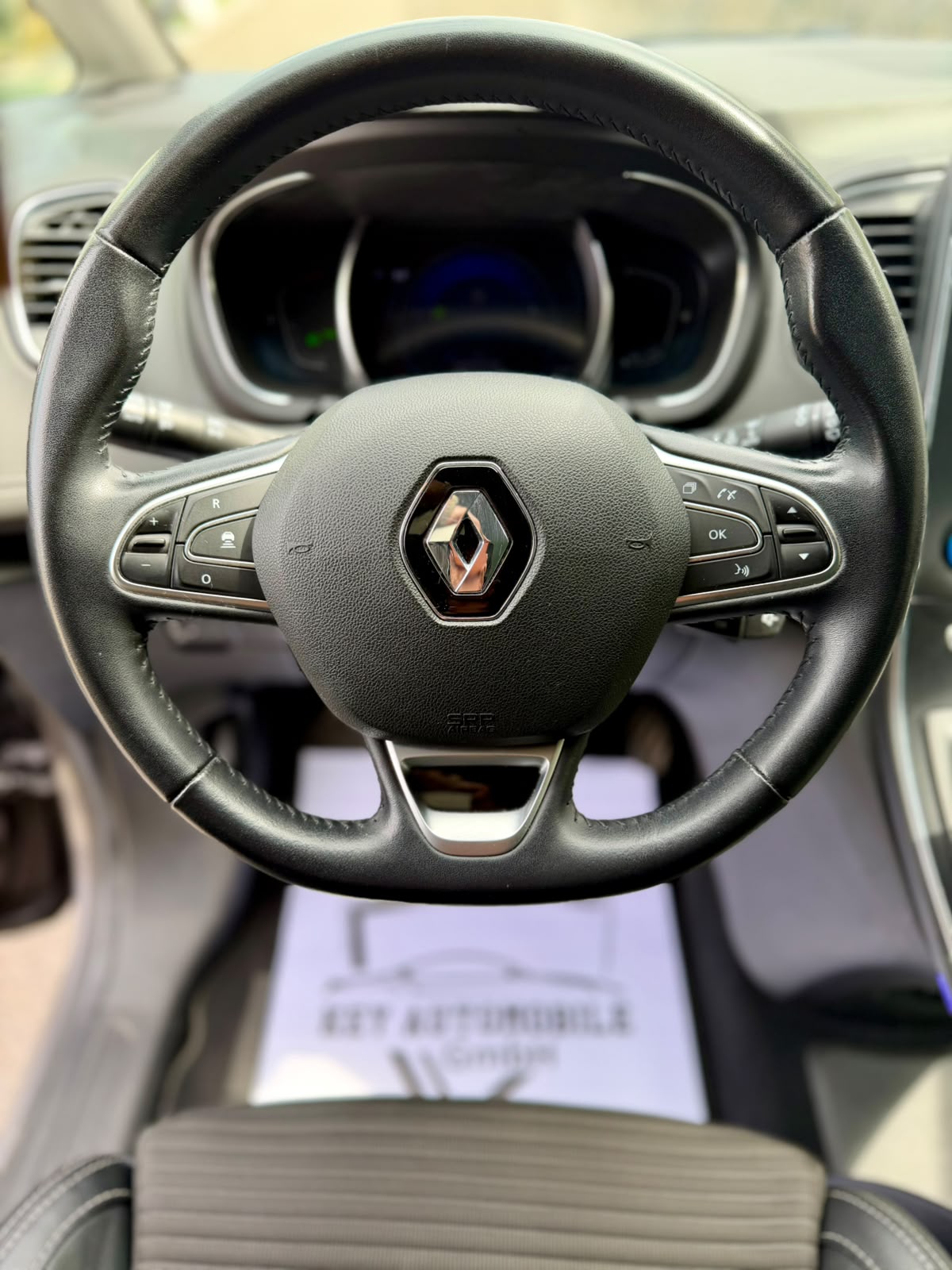 RENAULT Grand Scénic 1.3 16V Turbo Intens EDC-image-9