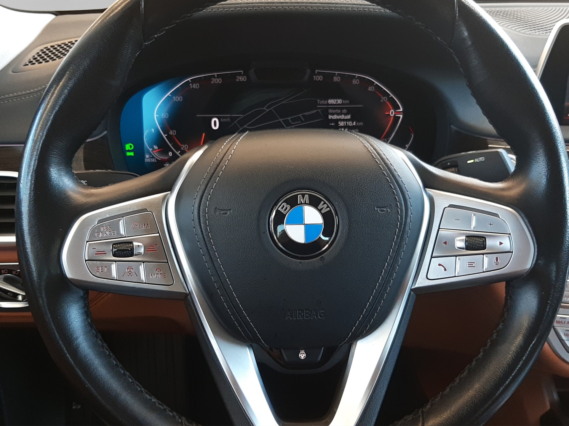 BMW 730Ld xDrive-image-10