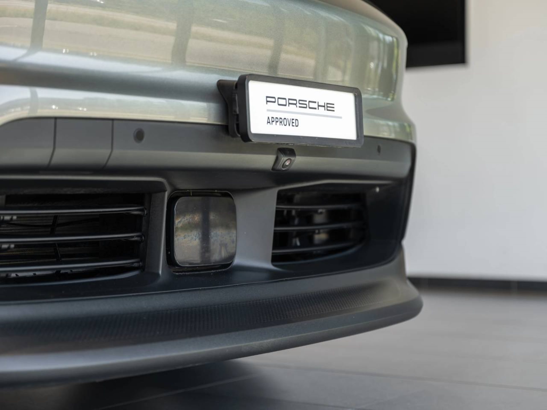 PORSCHE Macan 4-image-25