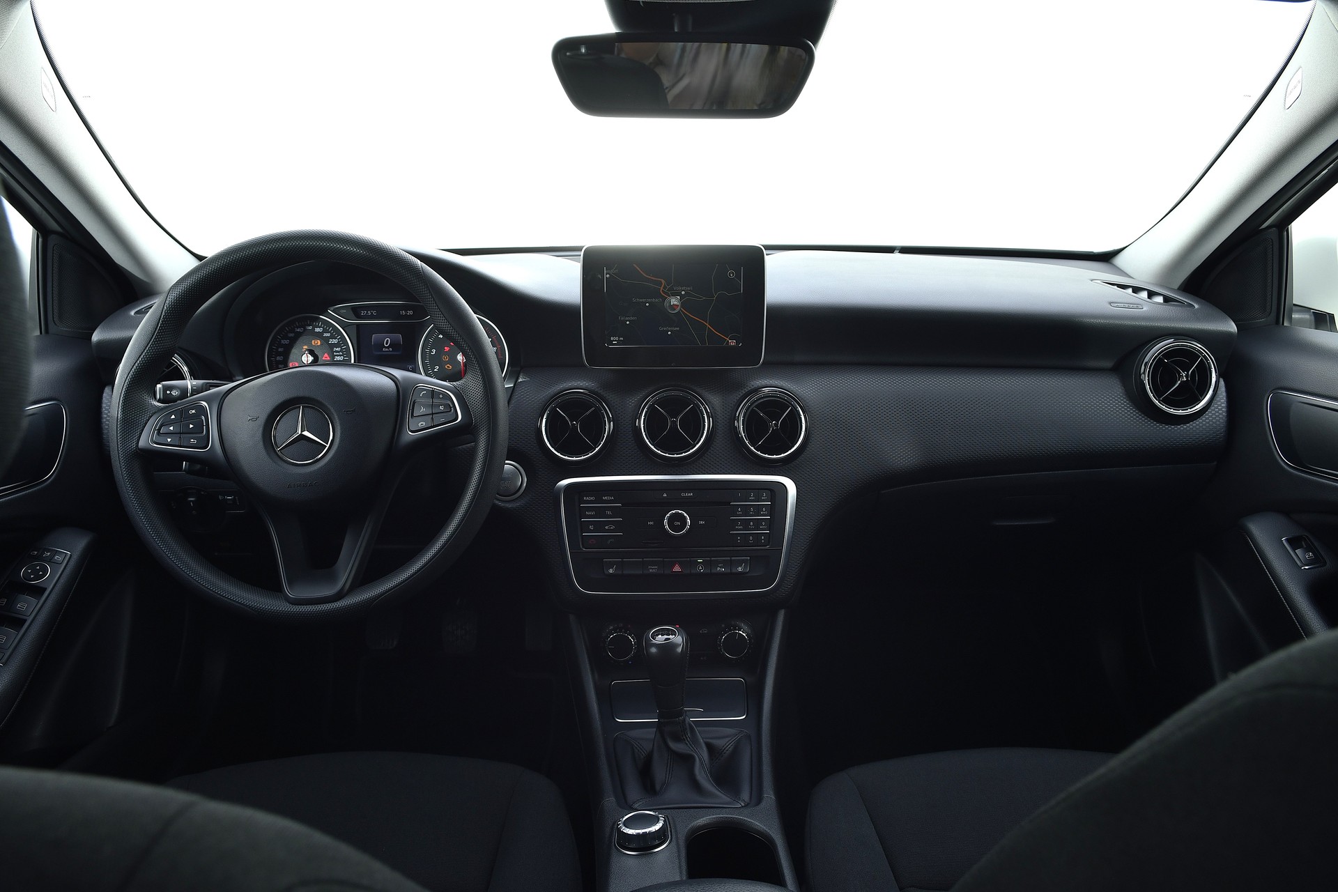 MERCEDES-BENZ A 160-image-11
