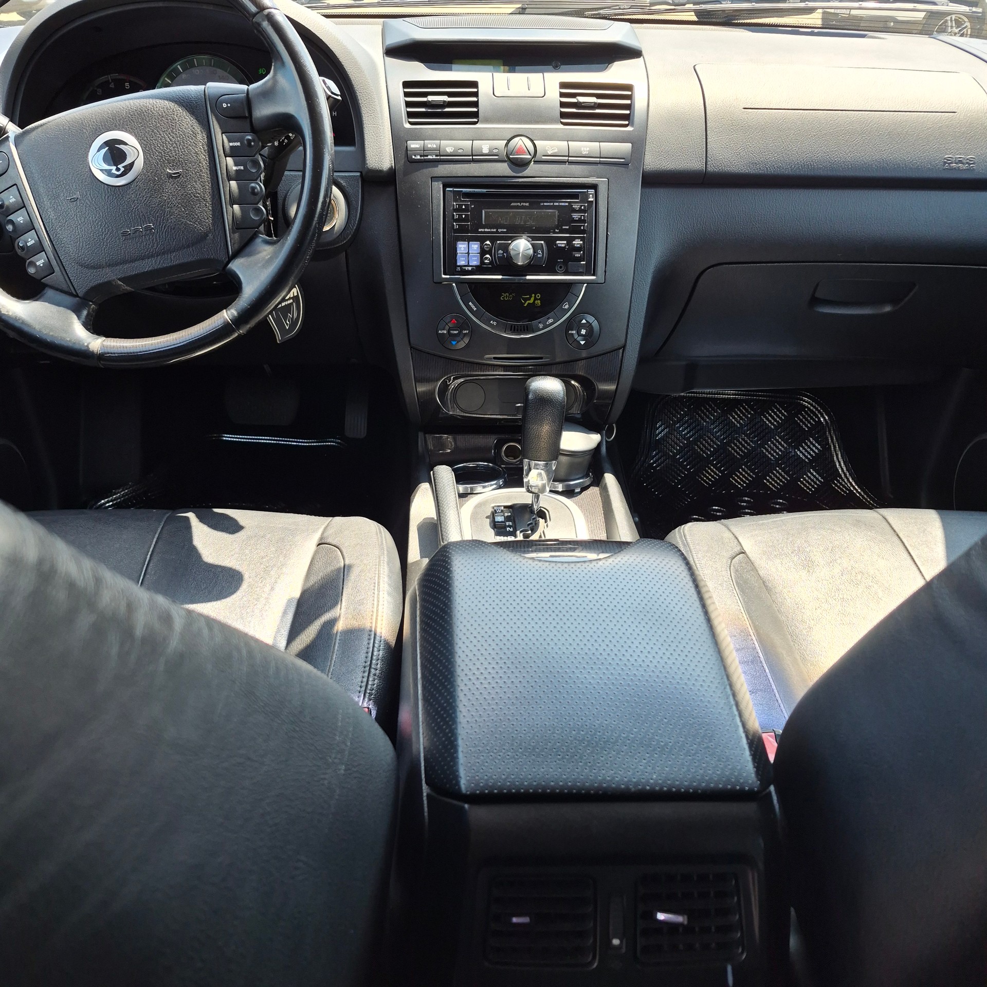 KGM-SsangYong Rexton RX 270 XVT Genesis Automatic-image-9