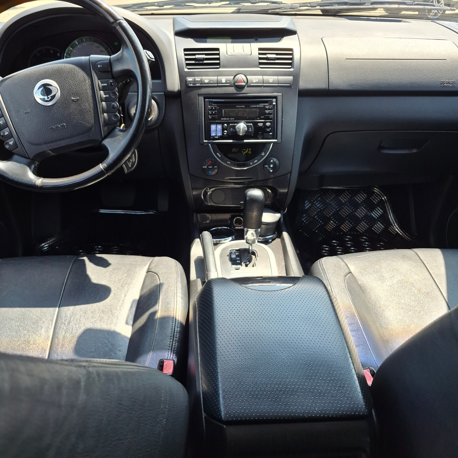 KGM-SsangYong Rexton RX 270 XVT Genesis Automatic-image-10