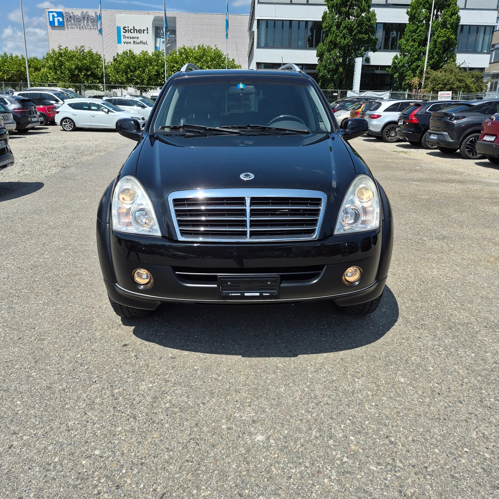KGM-SsangYong Rexton RX 270 XVT Genesis Automatic-image-0