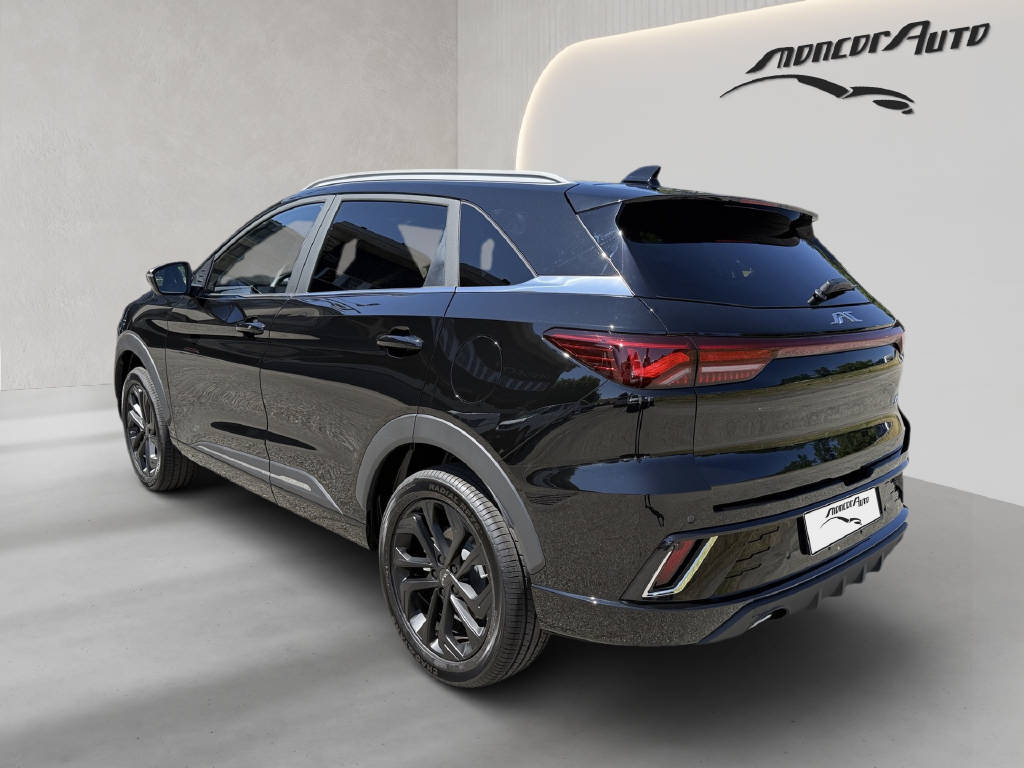 JAC JS6 PHEV-image-13