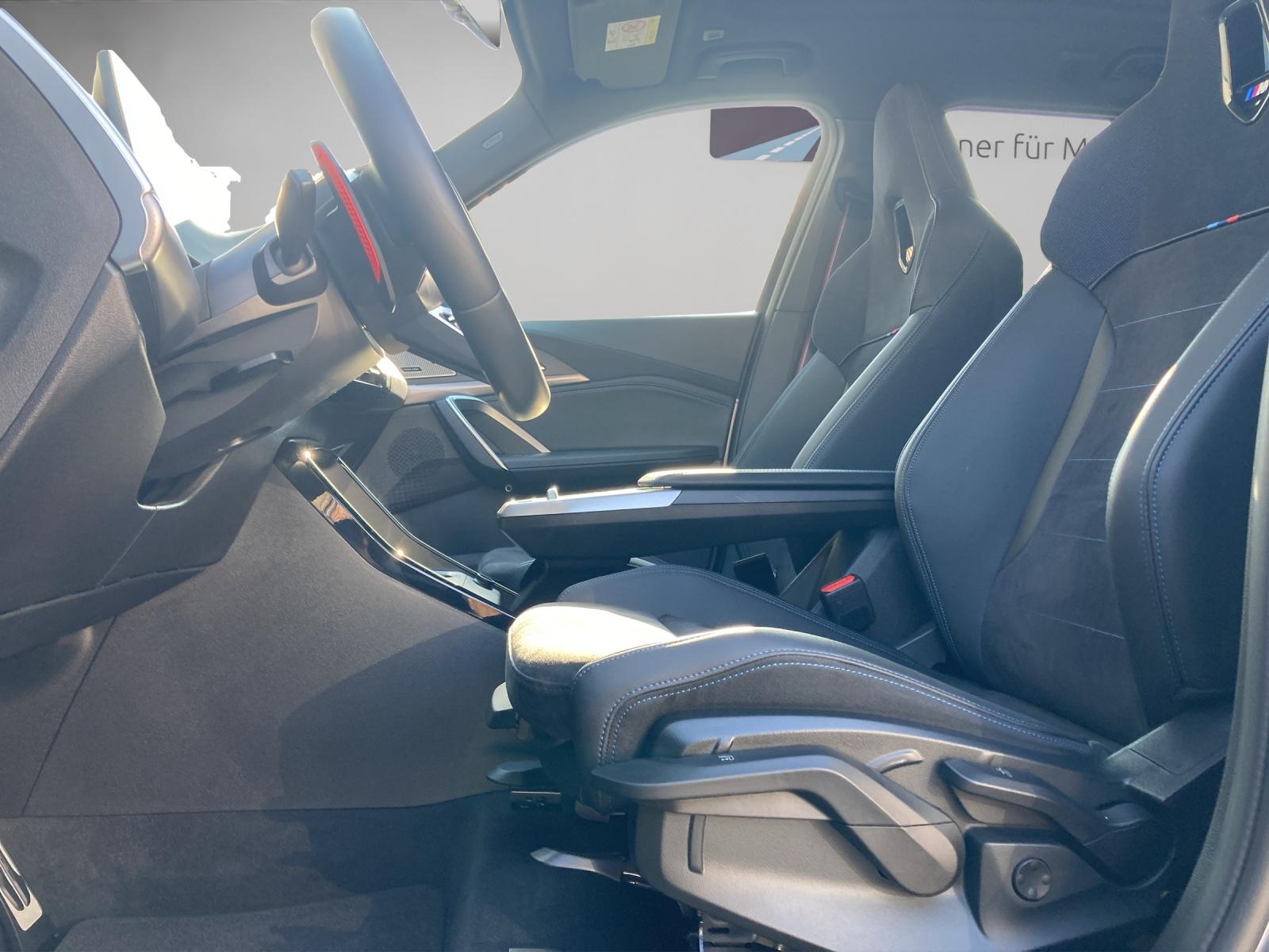 BMW X1 M35i-image-7