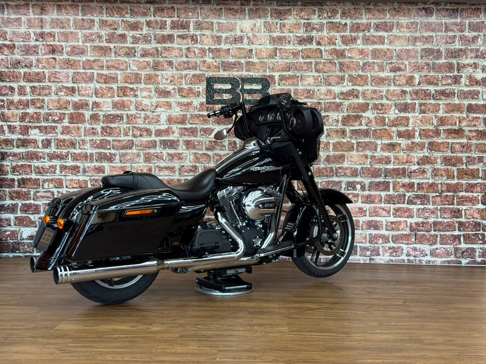 HARLEY-DAVIDSON FLHXS Street Glide Special (35kW) ABS-showroom-element-2