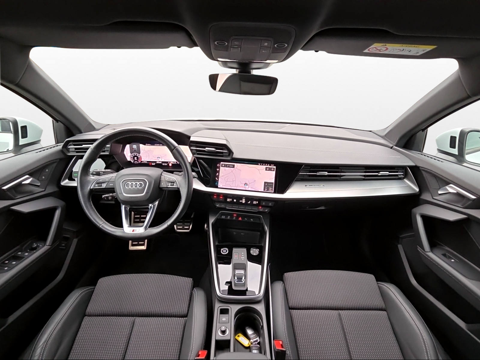 AUDI A3 Sportback 40 TFSI S line quattro S-tronic-image-3