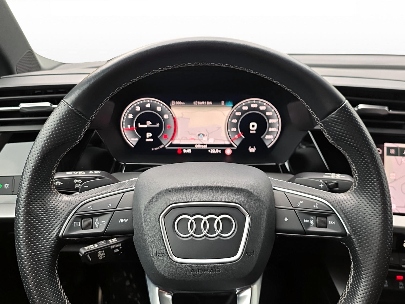 AUDI A3 Sportback 40 TFSI S line quattro S-tronic-image-4