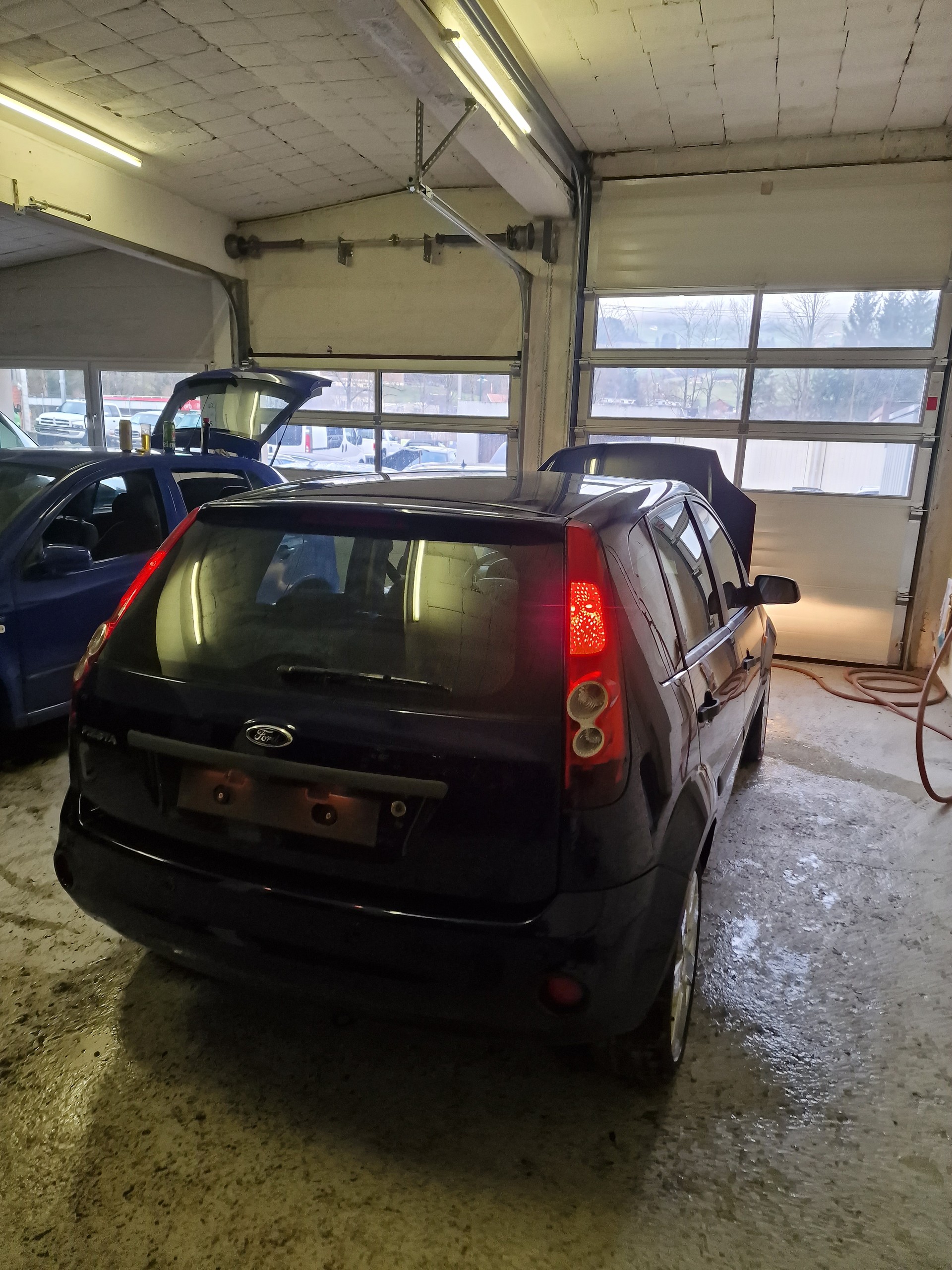 FORD 1.4 Benzin-image-1