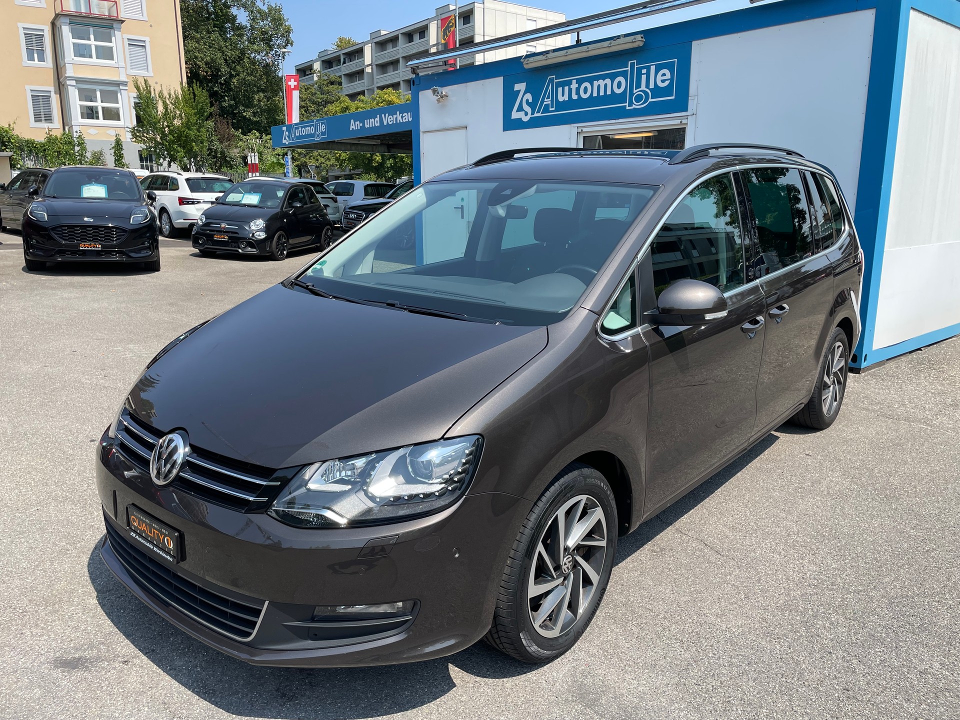 VW Sharan 2.0 TDI BMT Comfortline 4Motion DSG-image-0