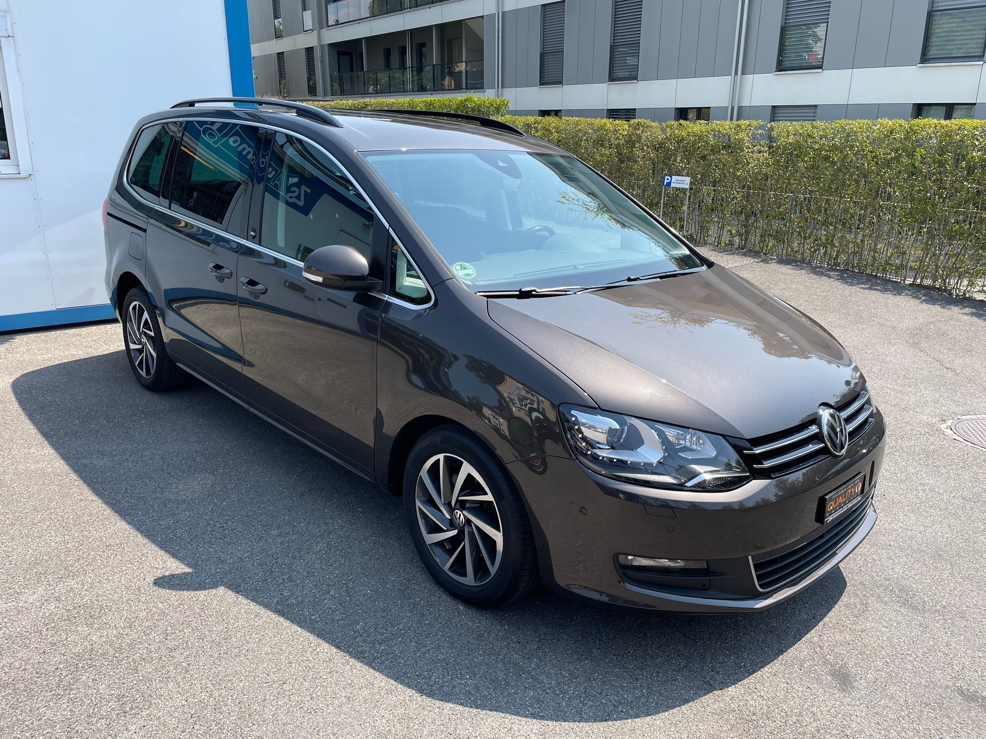 VW Sharan 2.0 TDI BMT Comfortline 4Motion DSG-image-4