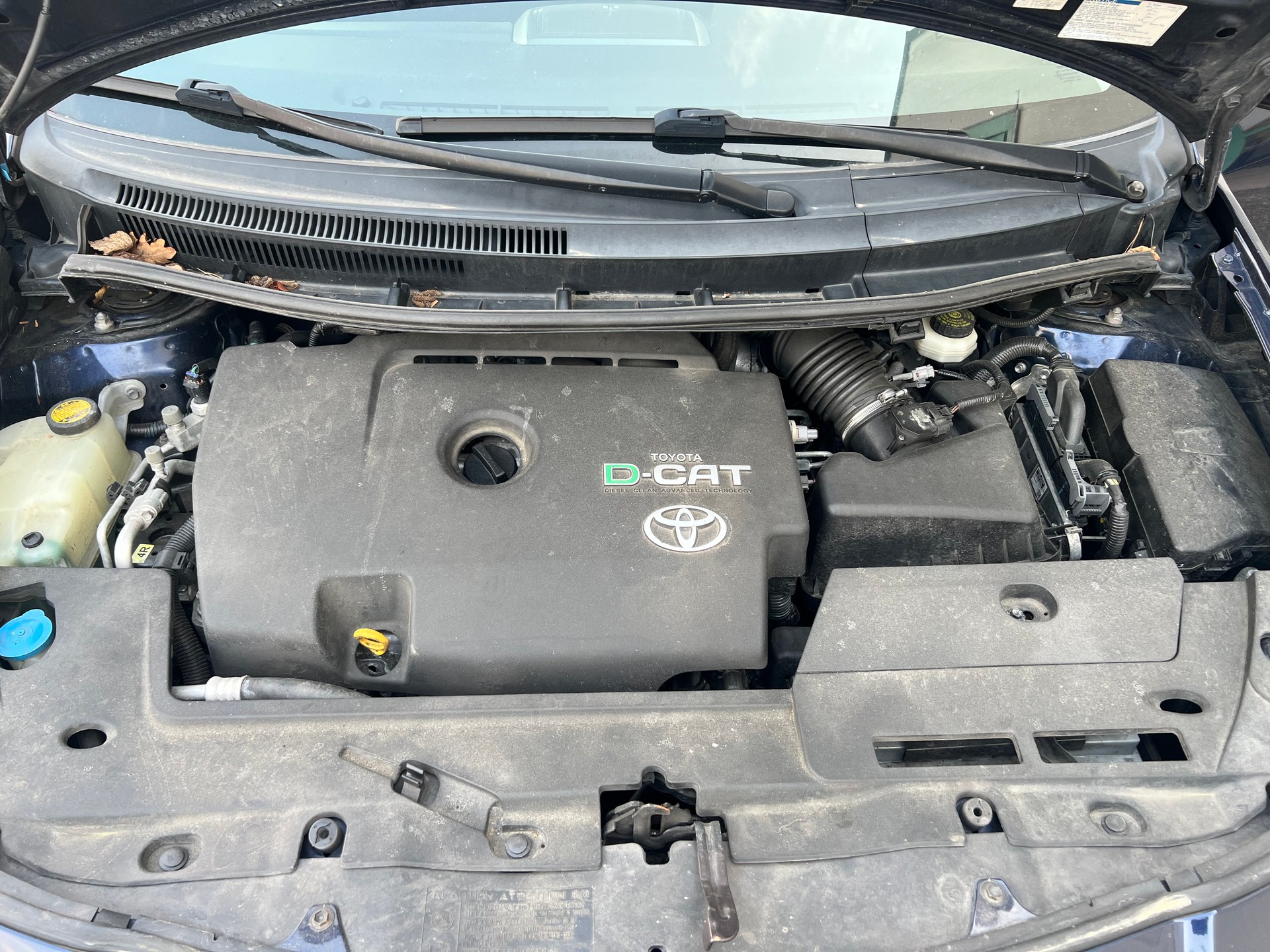 TOYOTA Auris 2.2 D-4D CleanPower Linea Sol Premium-image-9